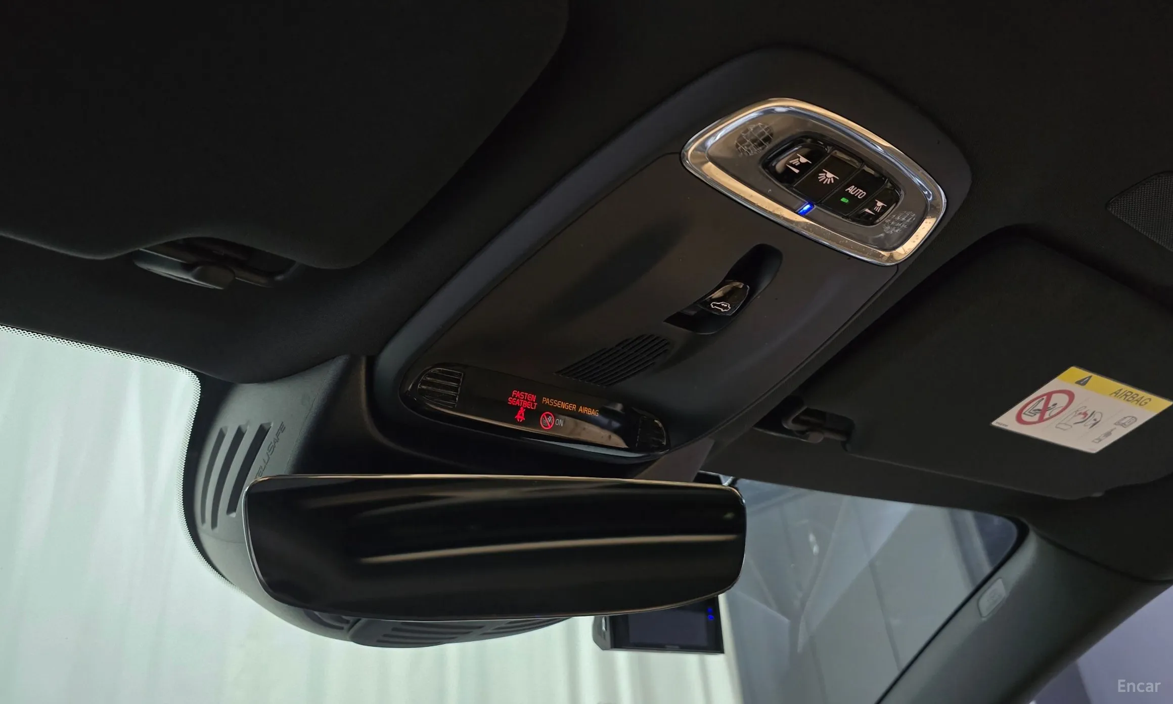 Volvo S90 превью 20