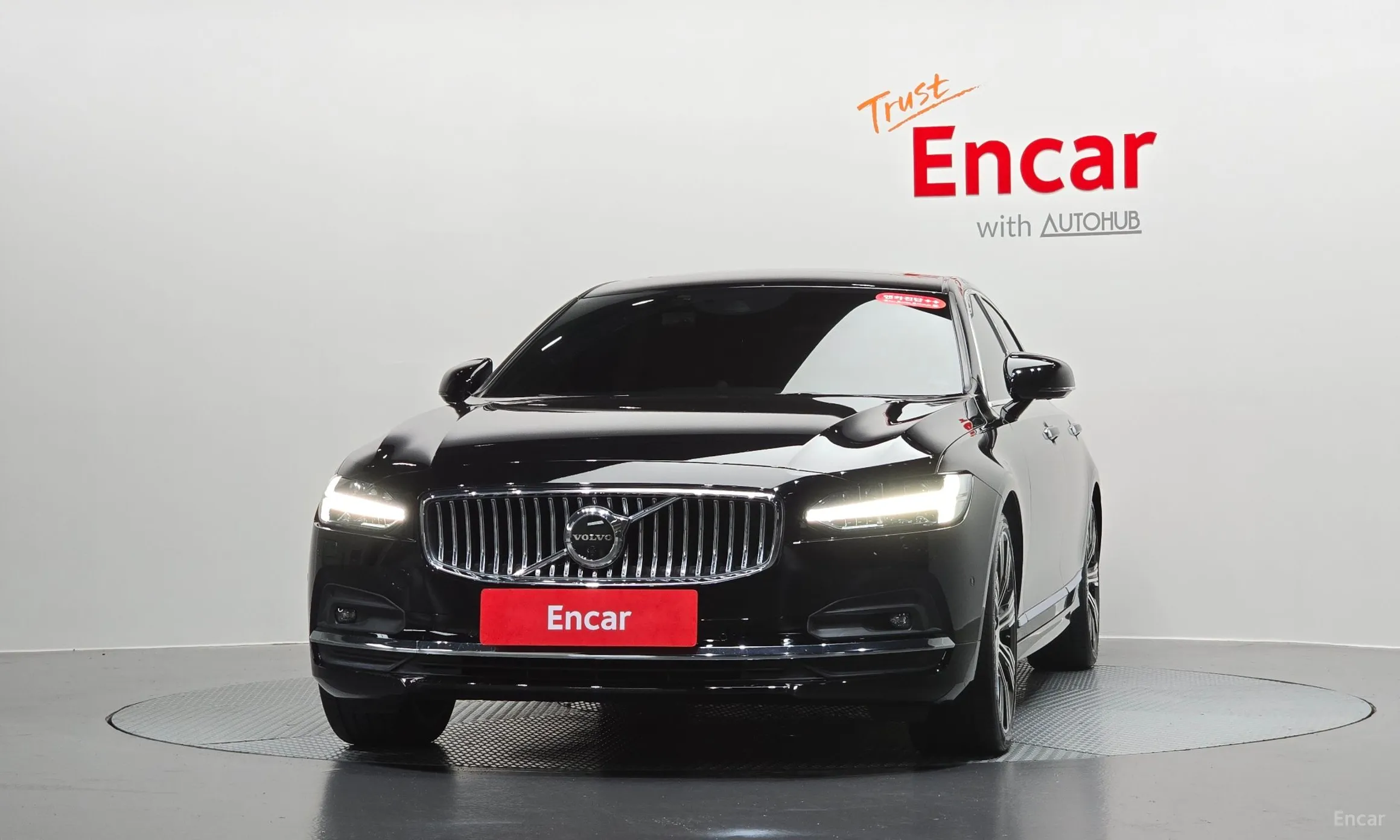 Volvo S90 превью 3