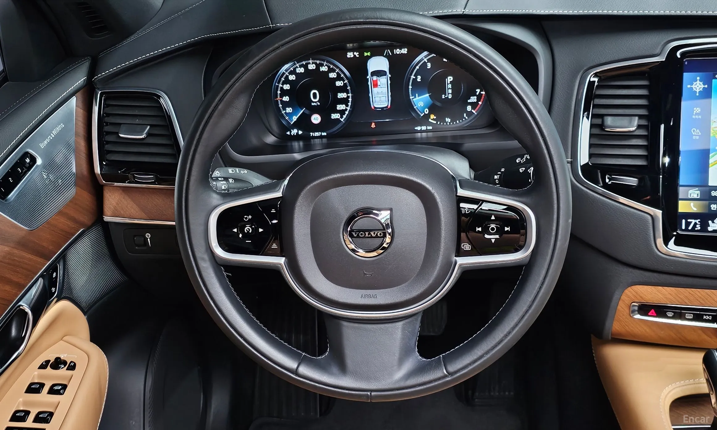 Volvo XC90 Gen 2 превью 13