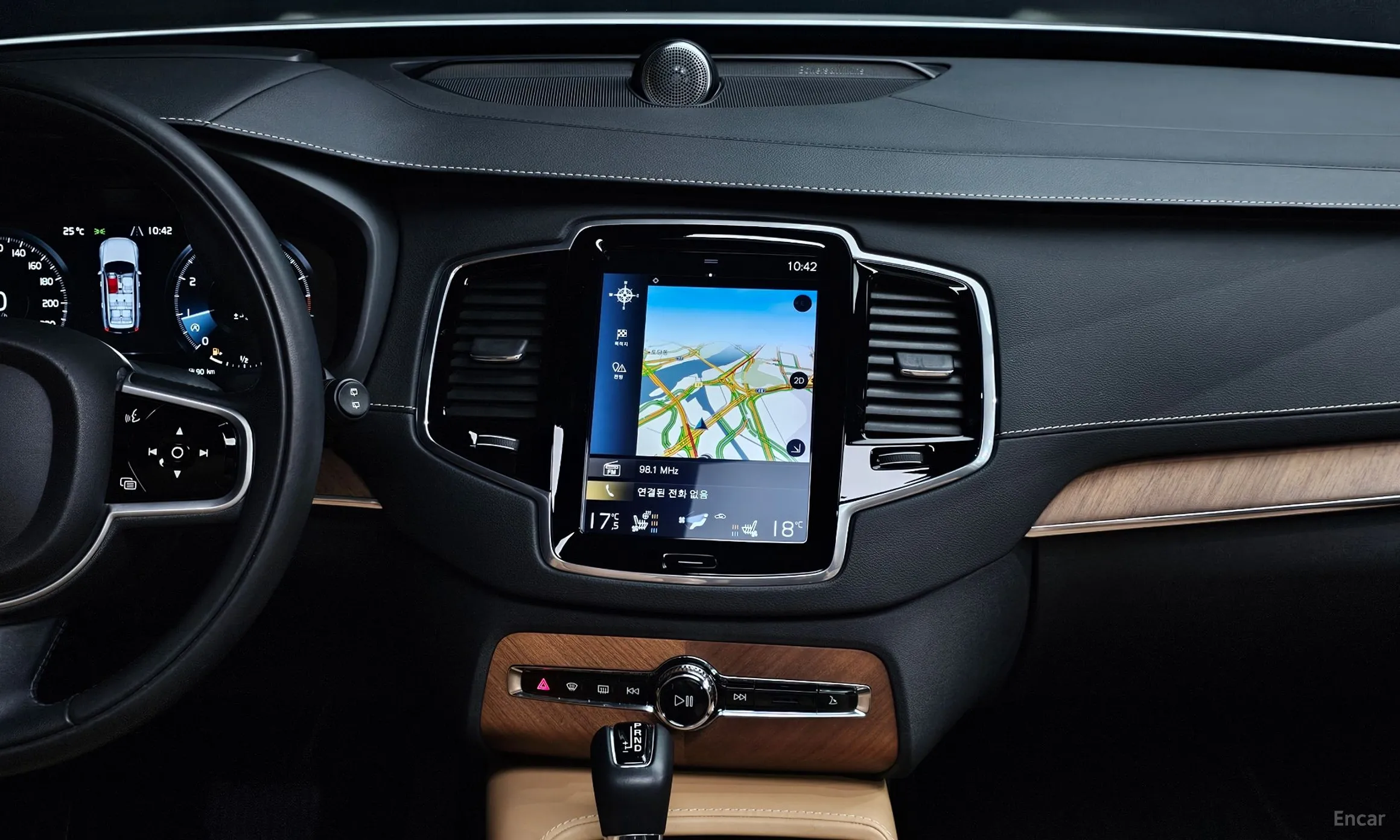 Volvo XC90 Gen 2 превью 15