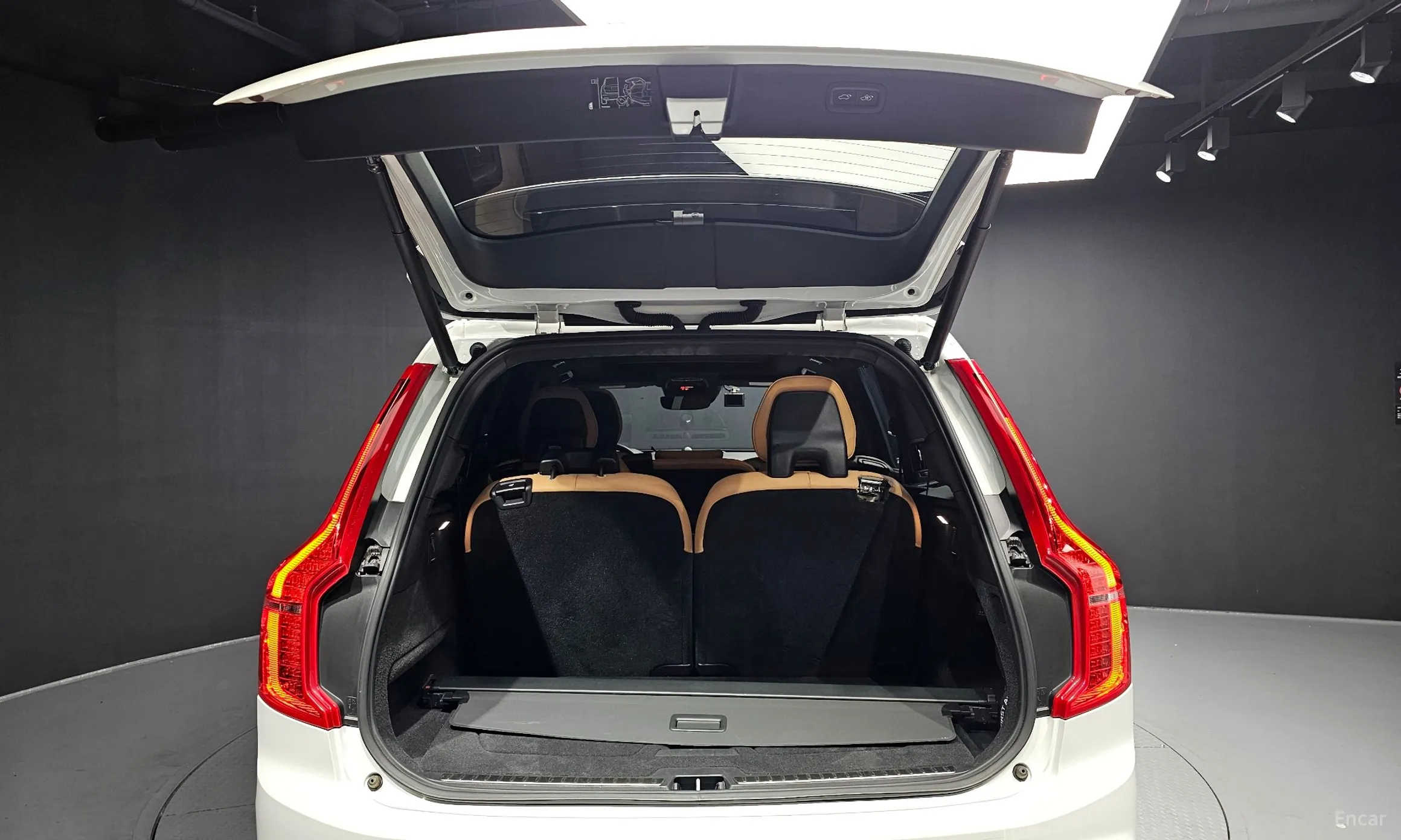 Volvo XC90 Gen 2 превью 20