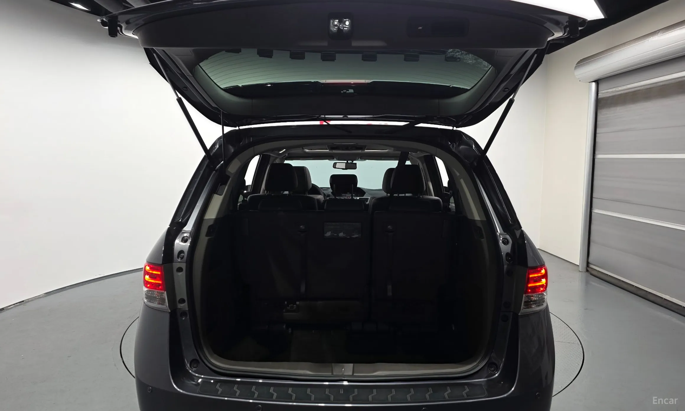 Honda Odyssey превью 20