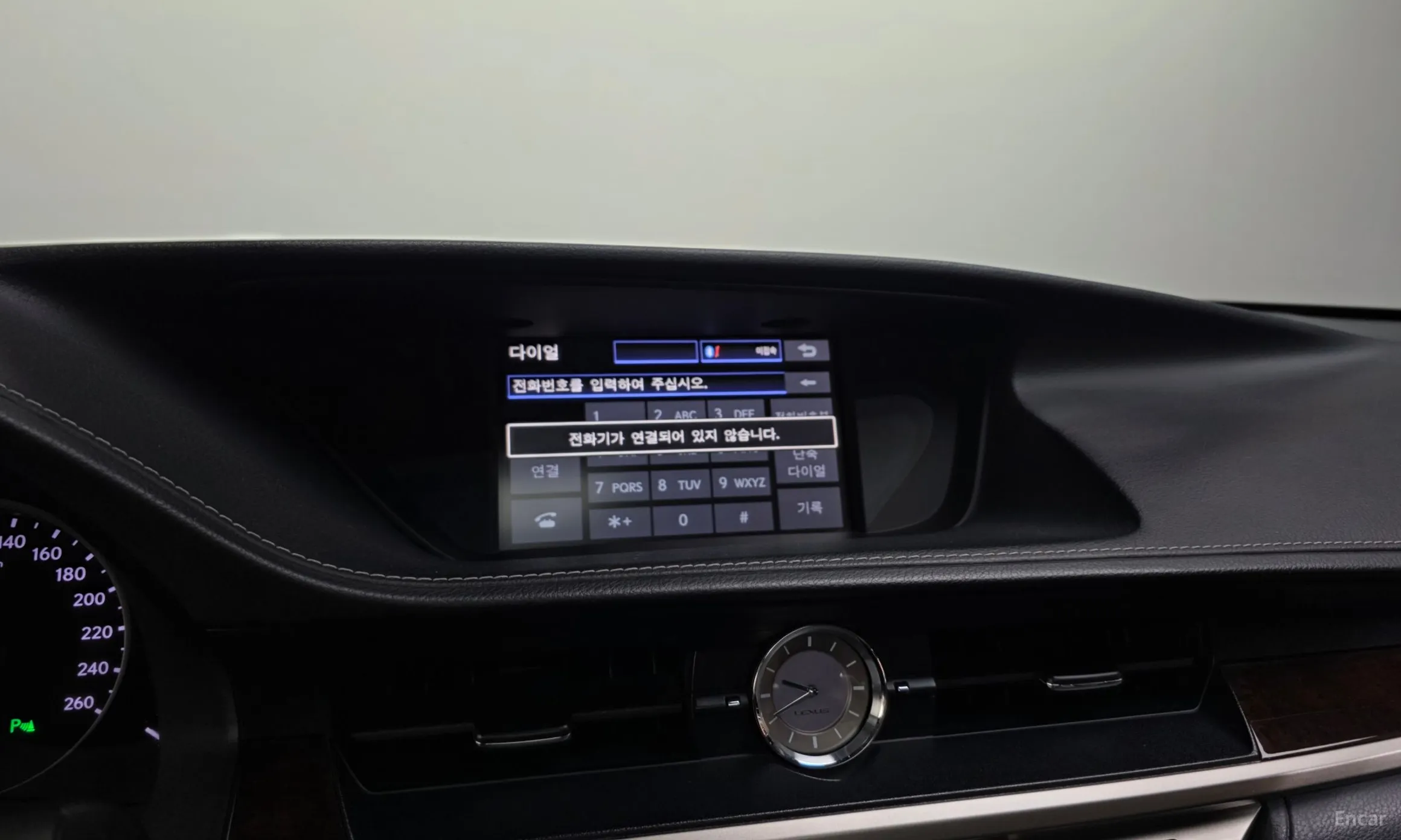 Lexus New ES300h превью 16