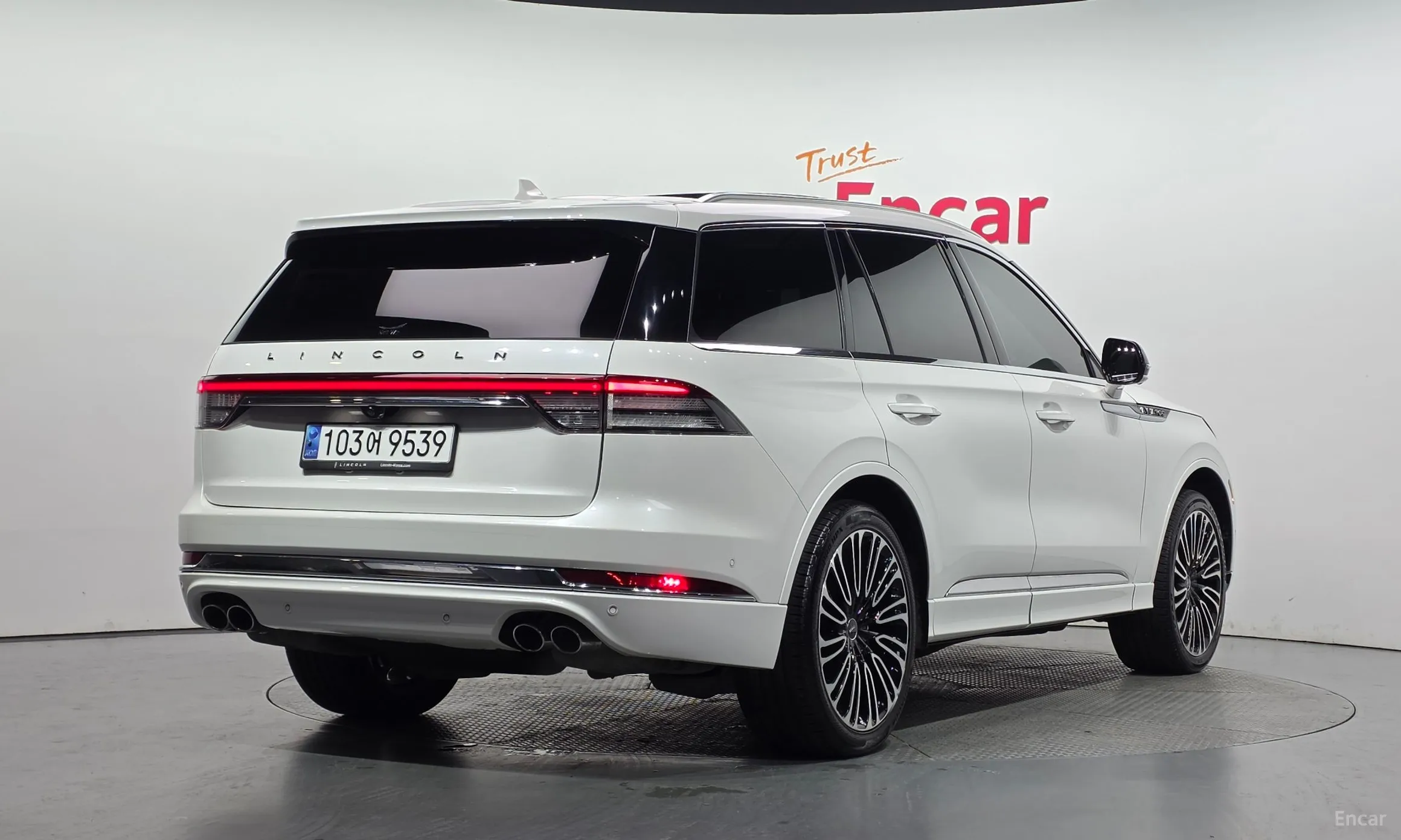 Lincoln Aviator 2nd Generation превью 2