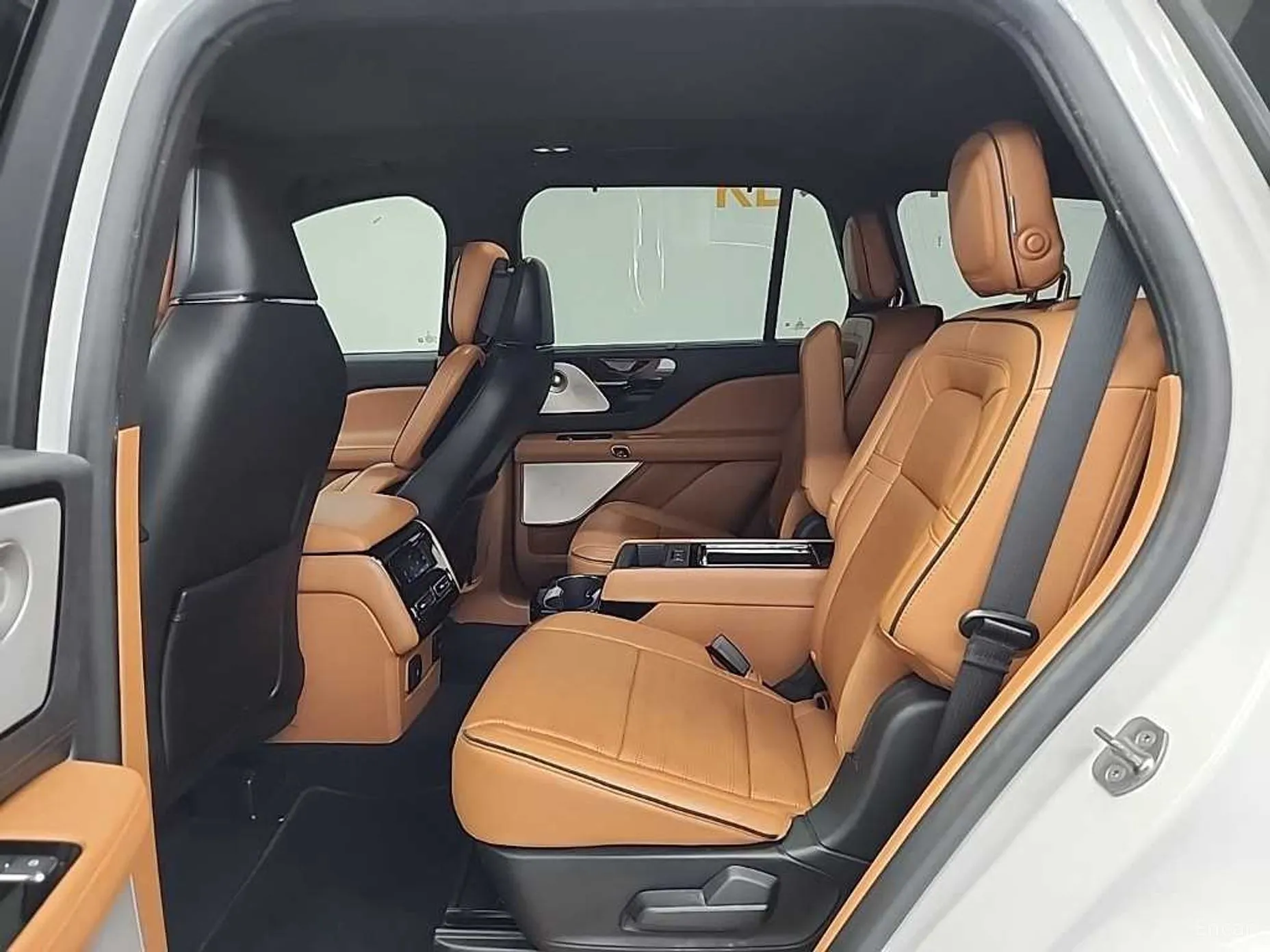 Lincoln Aviator 2nd Generation превью 12