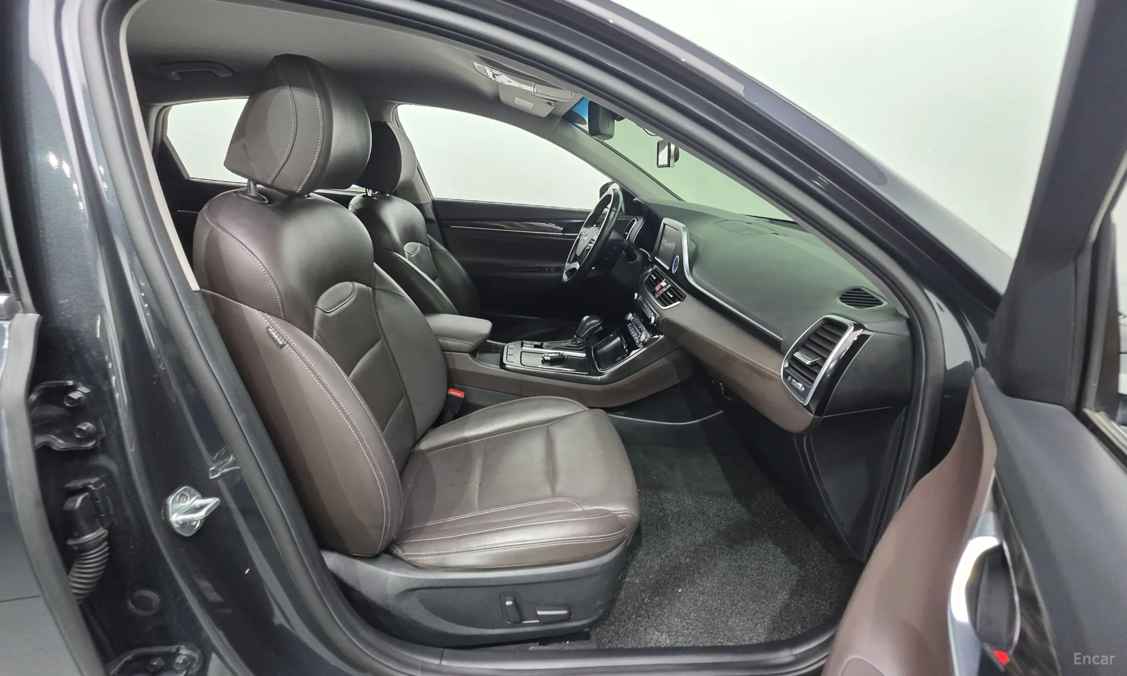 Hyundai Grandeur IG превью 10