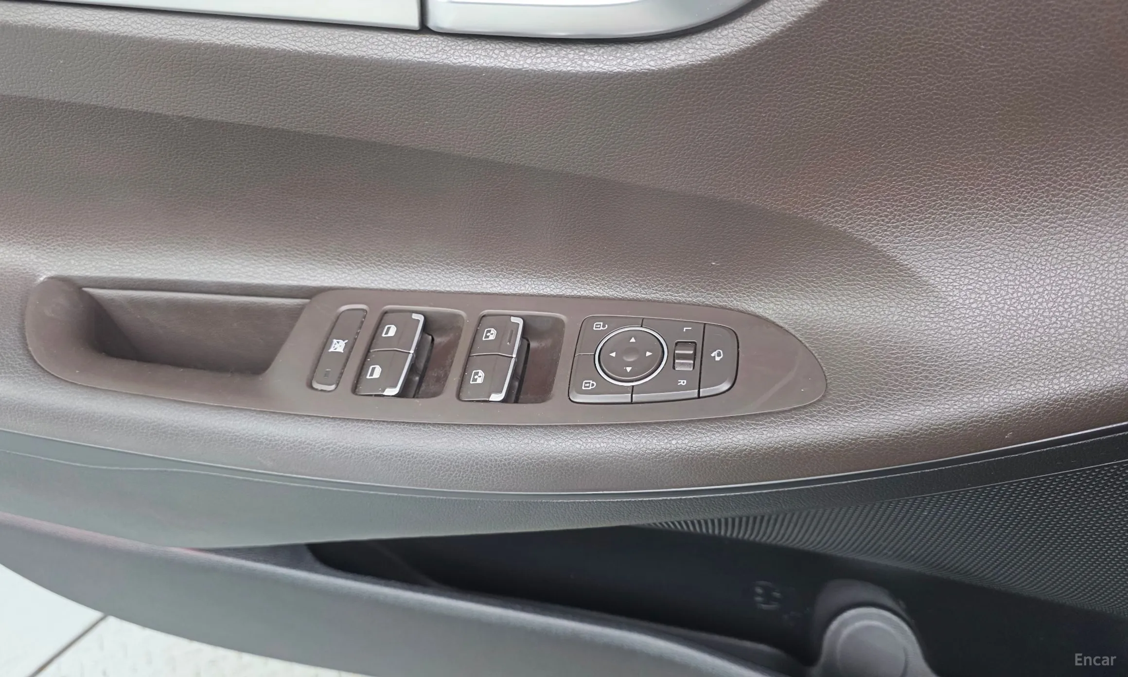 Hyundai Grandeur IG превью 11