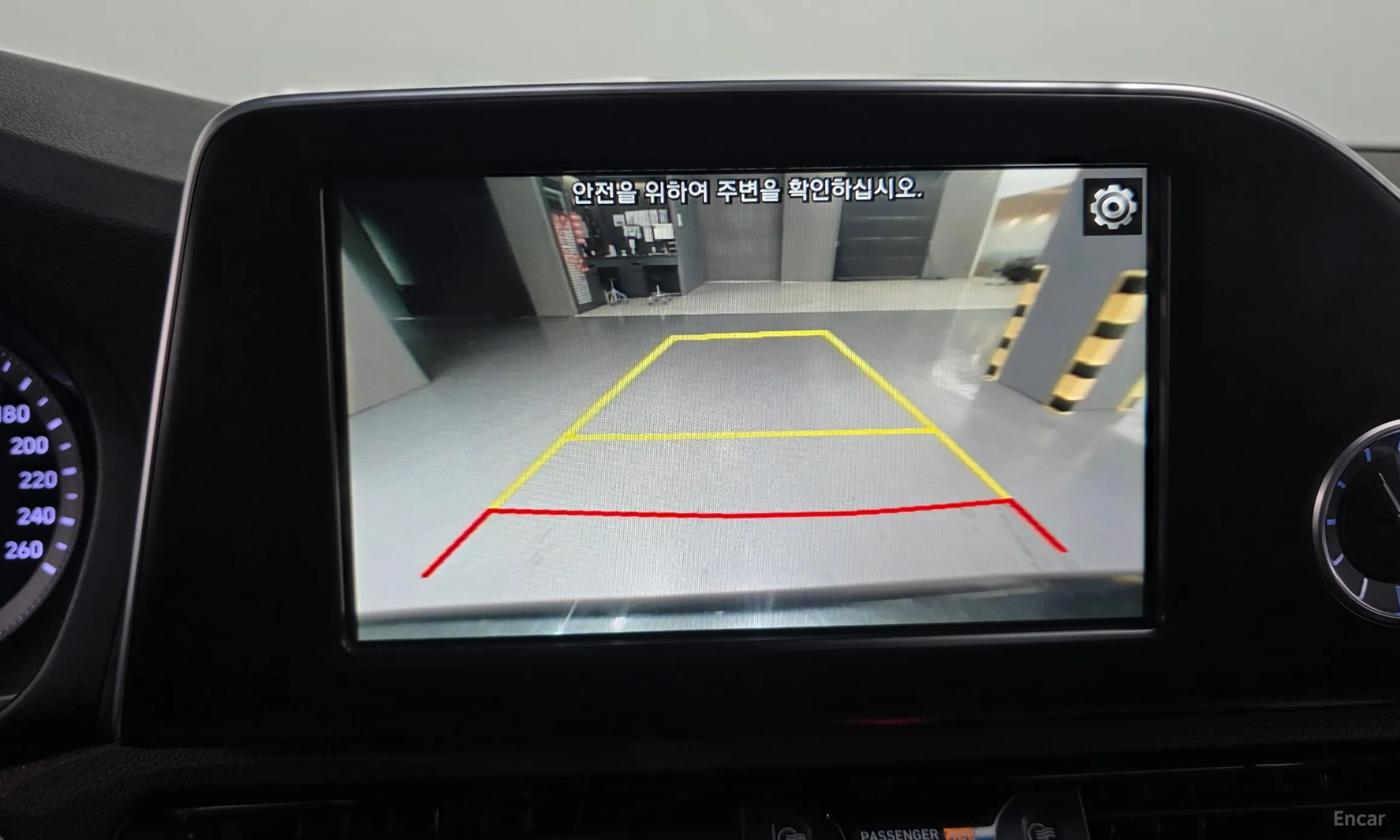 Hyundai Grandeur IG превью 17