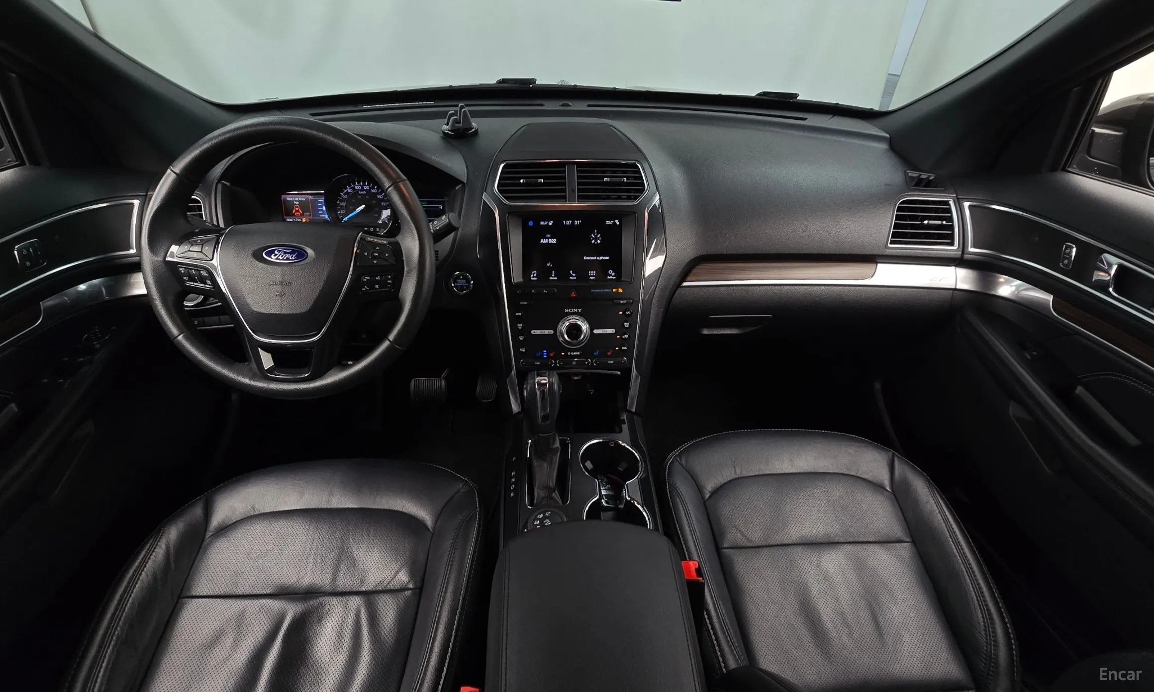 Ford Explorer превью 7
