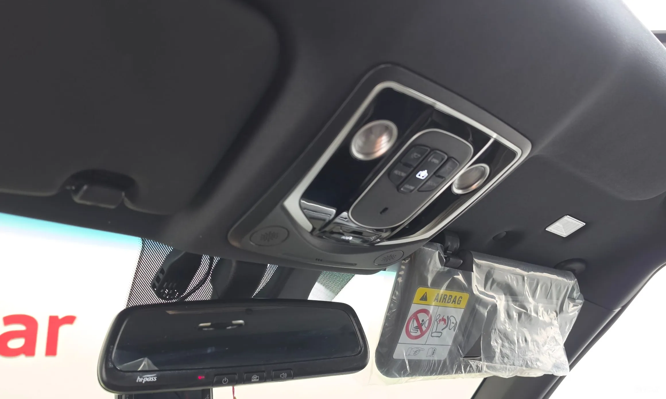 KG Mobility (SsangYong) Torres превью 17