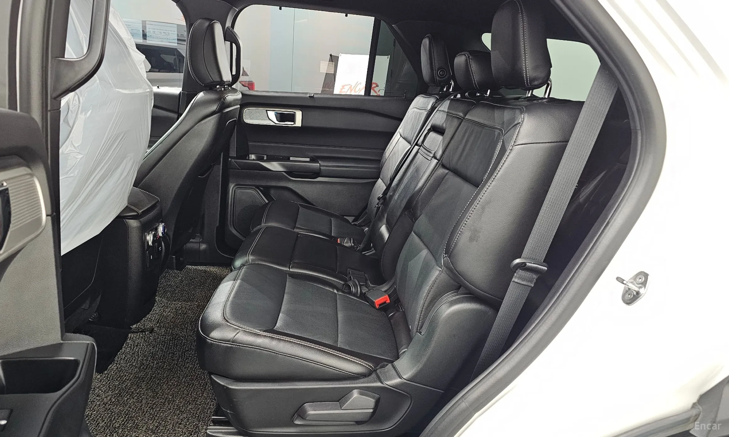 Ford Explorer 6th Generation превью 12