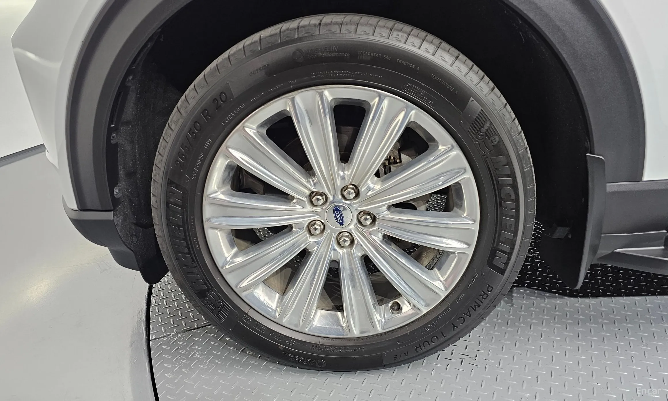 Ford Explorer 6th Generation превью 5