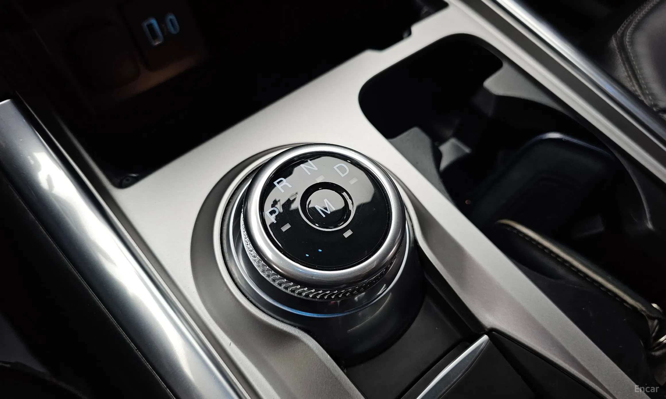 Ford Explorer 6th Generation превью 9