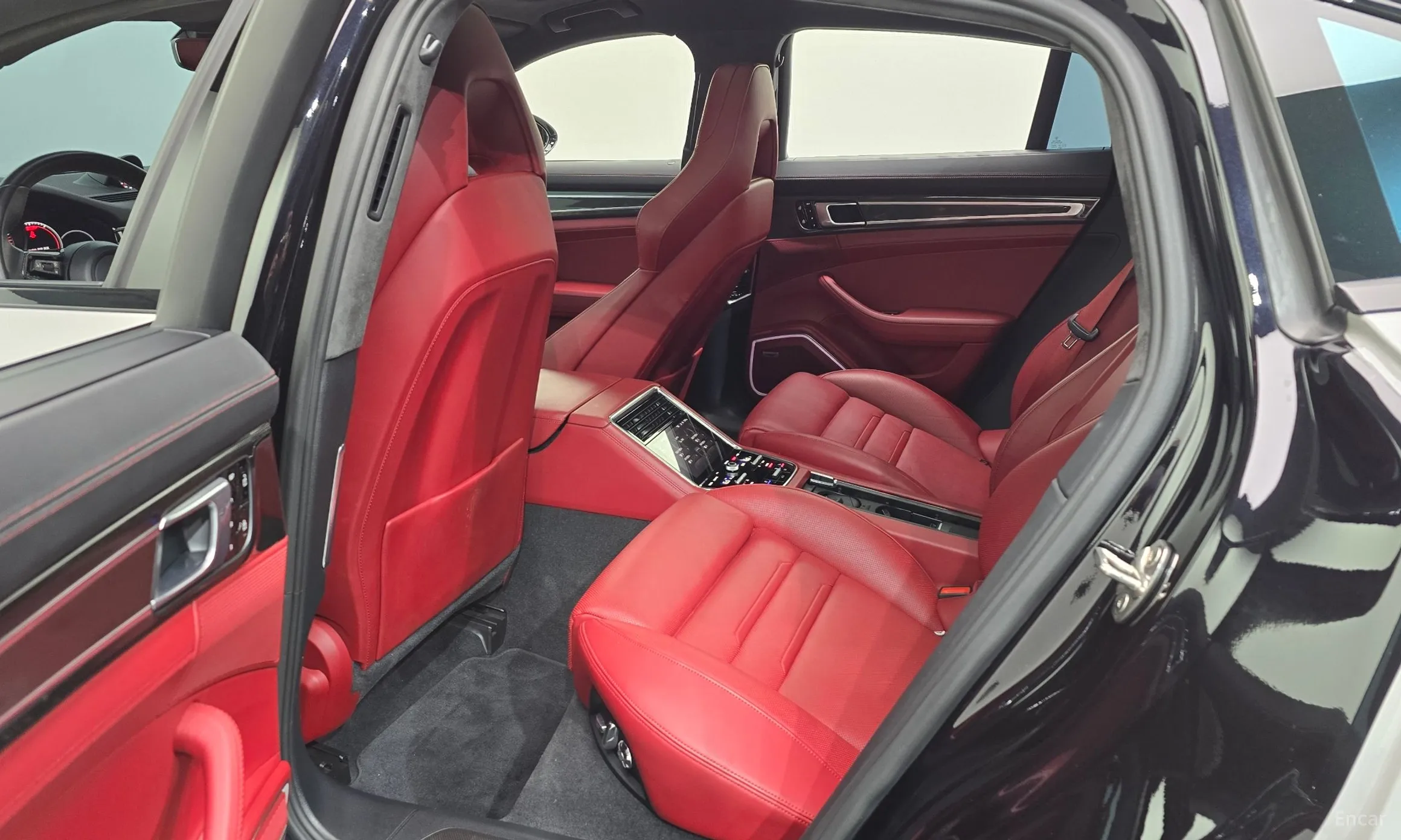 Porsche Panamera (971) превью 11