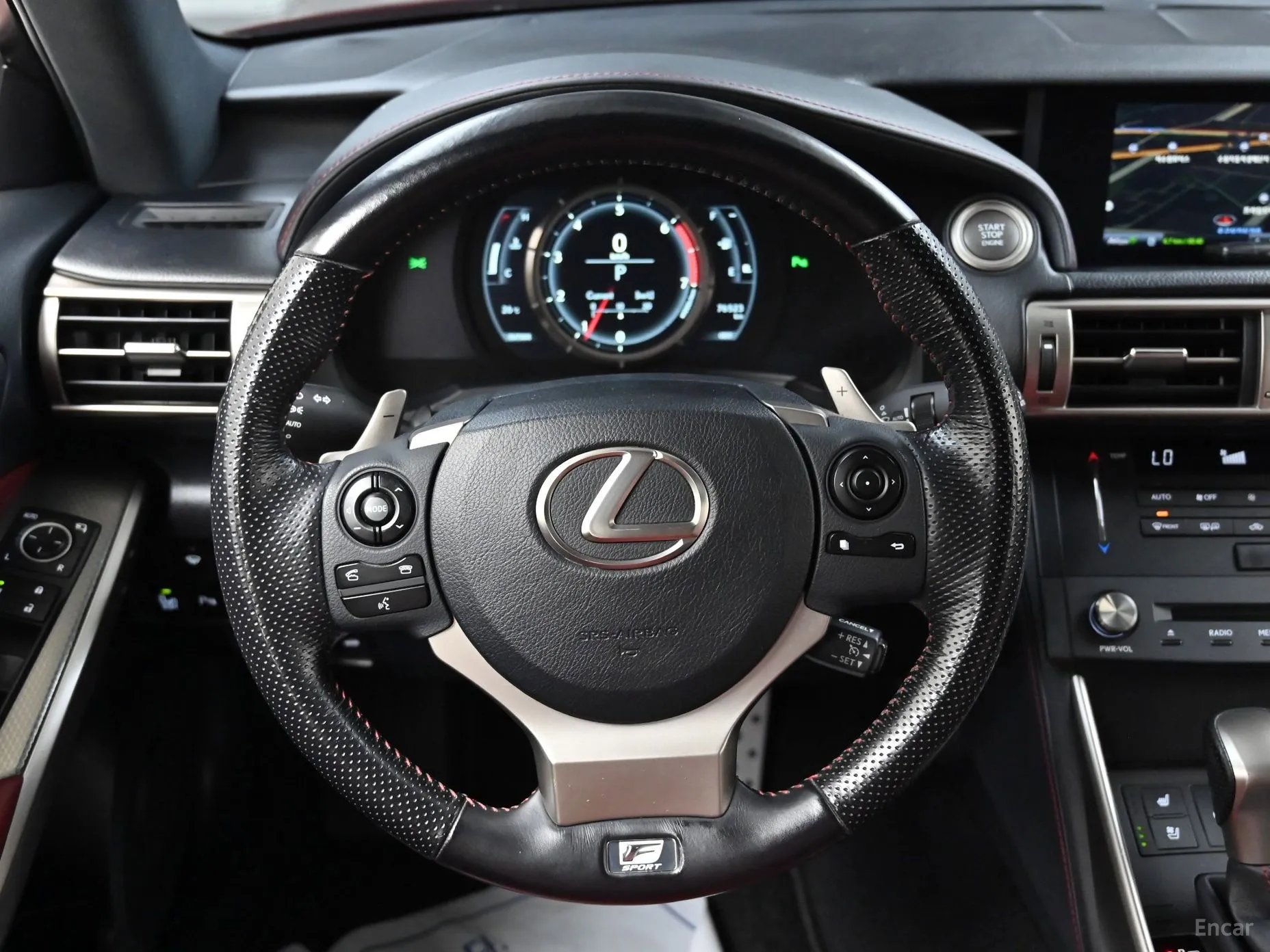 Lexus New IS200t превью 13