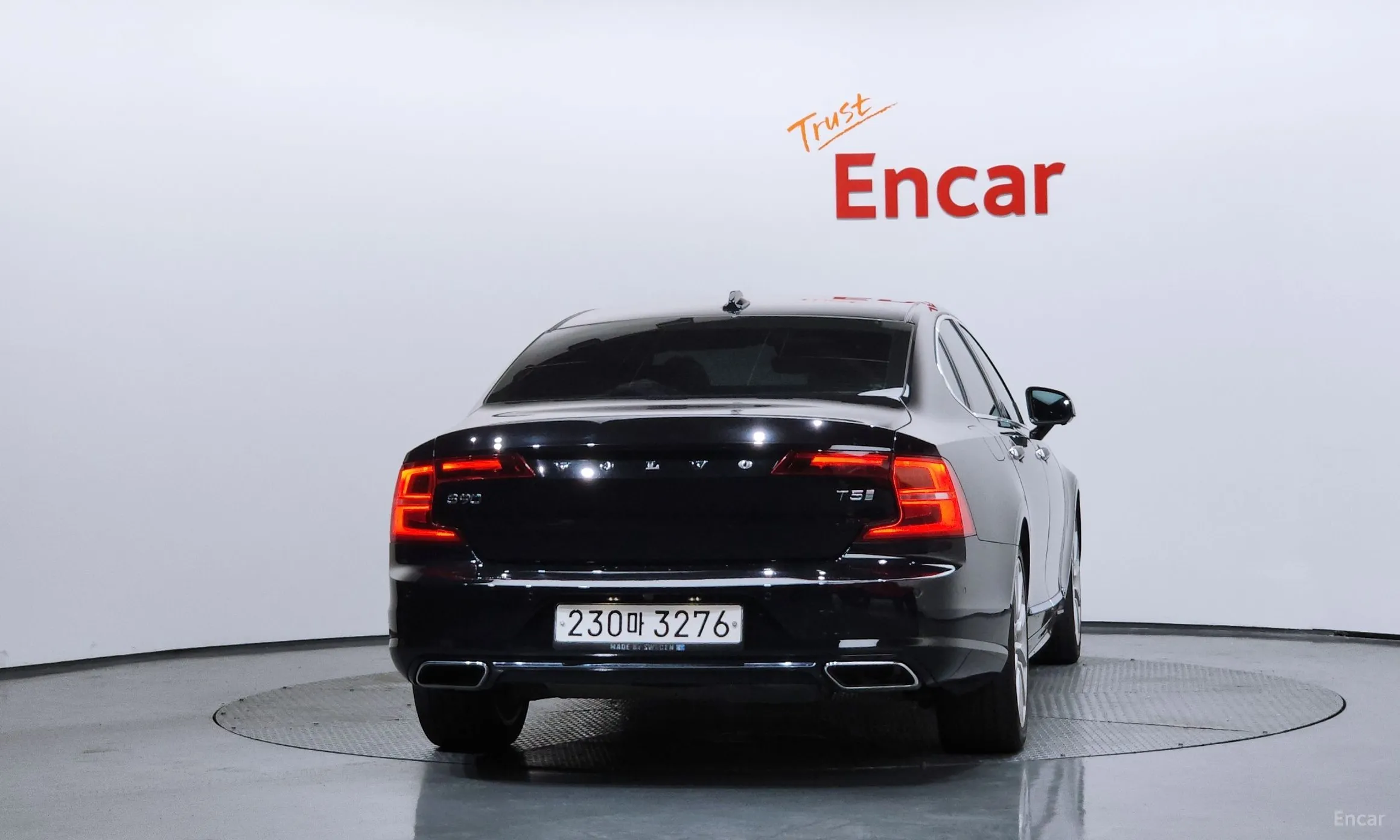 Volvo S90 превью 4