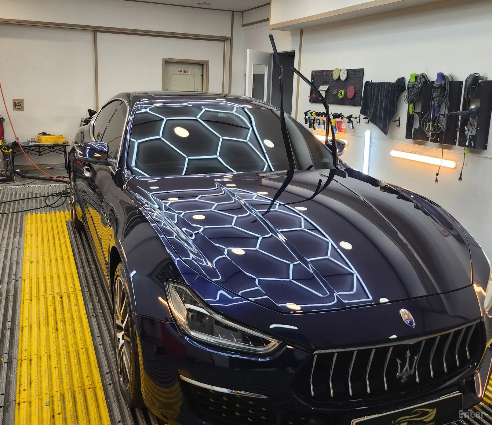 Maserati Ghibli превью 3