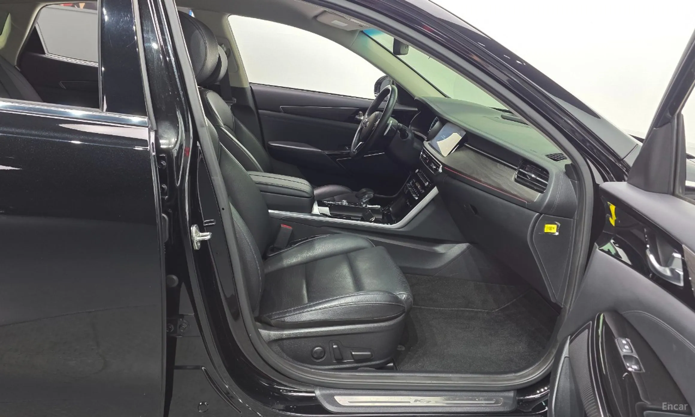 Kia K7 Premier превью 11
