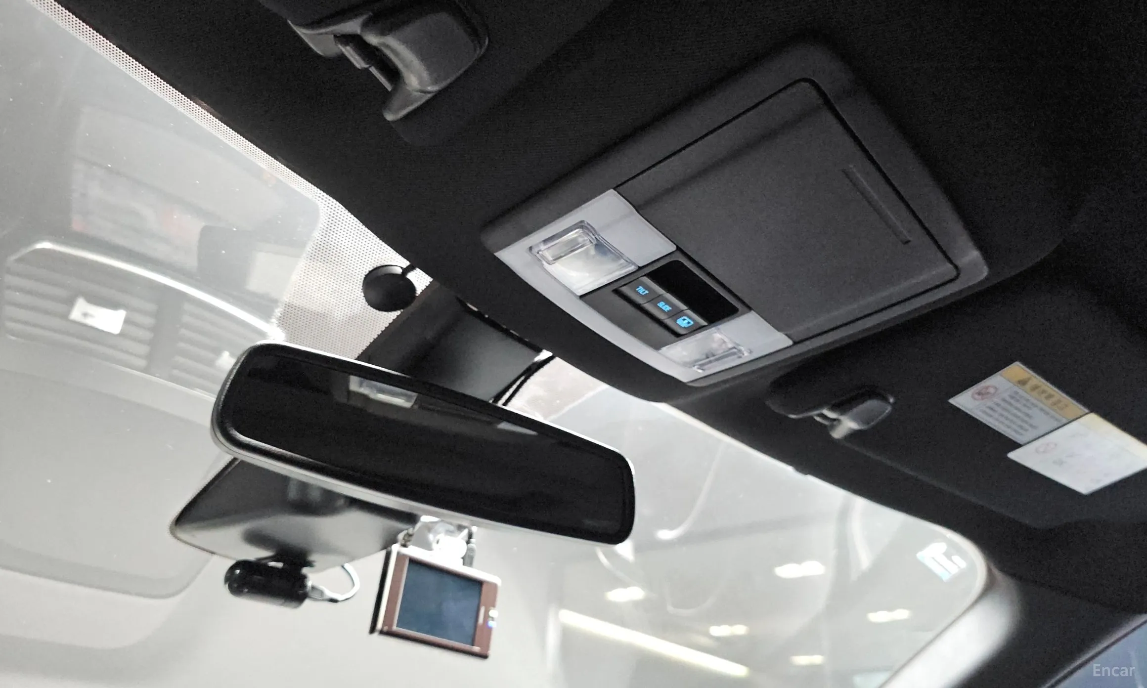 Ford Explorer превью 18