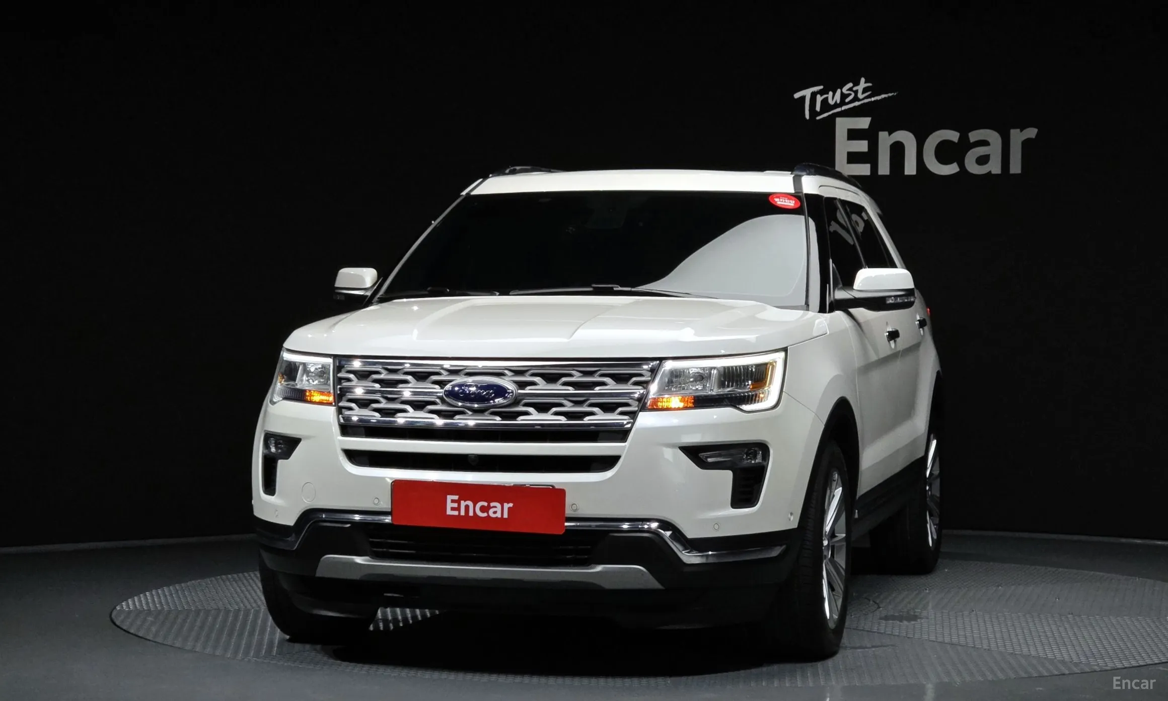 Ford Explorer превью 3