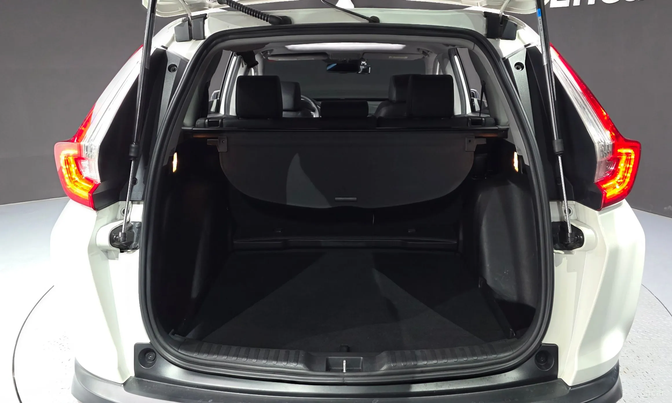 Honda CR-V 5th generation превью 20