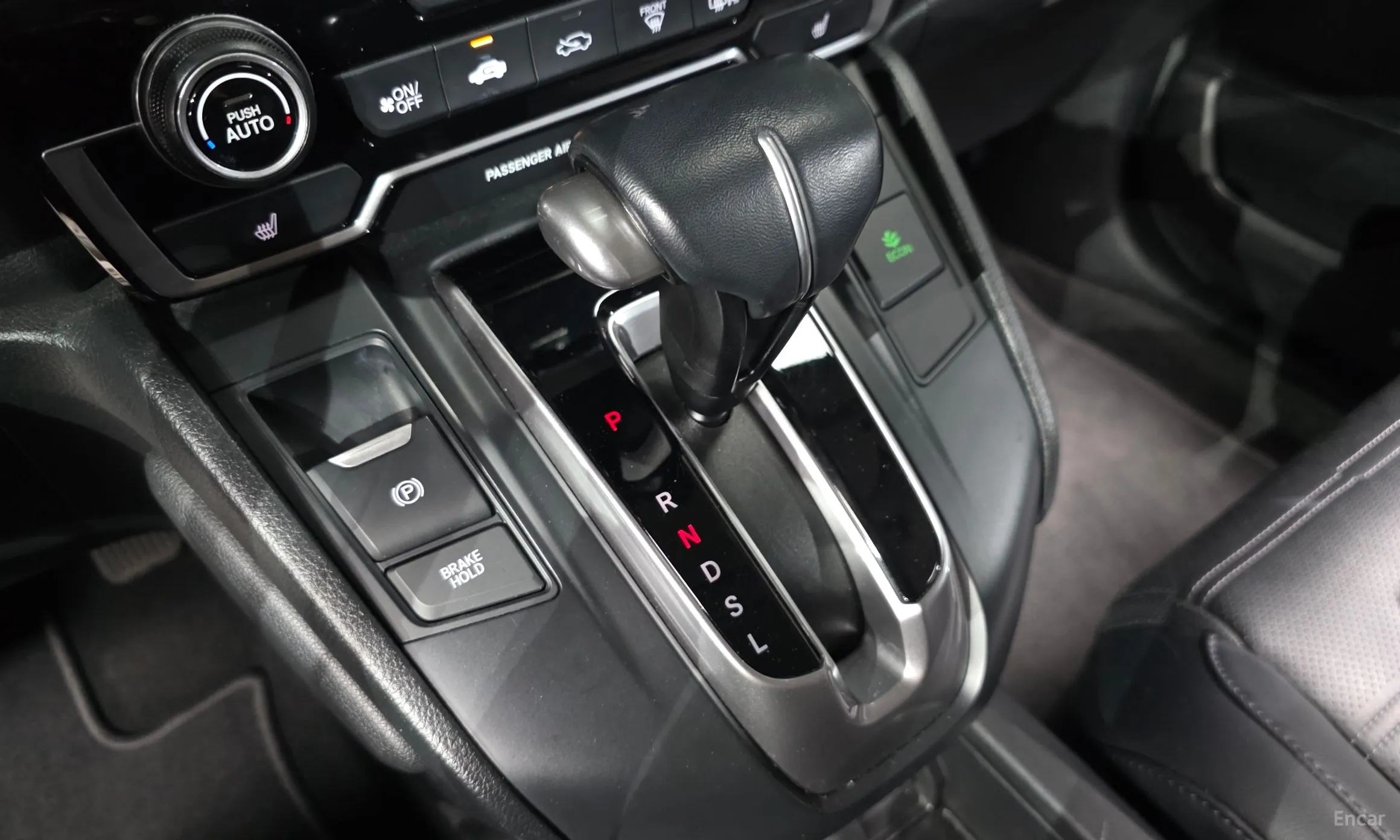 Honda CR-V 5th generation превью 9