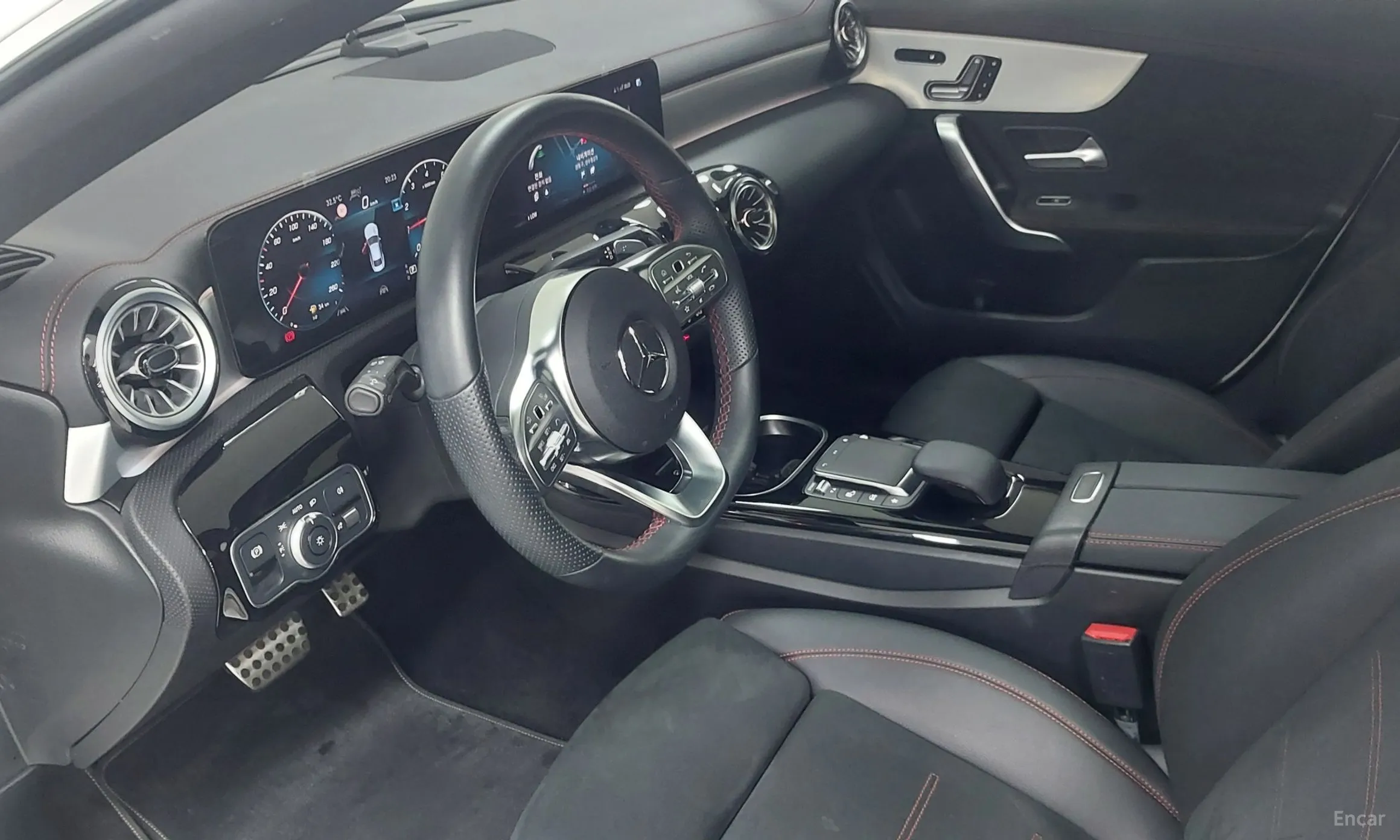 Mercedes Benz CLA-Class C118 превью 14