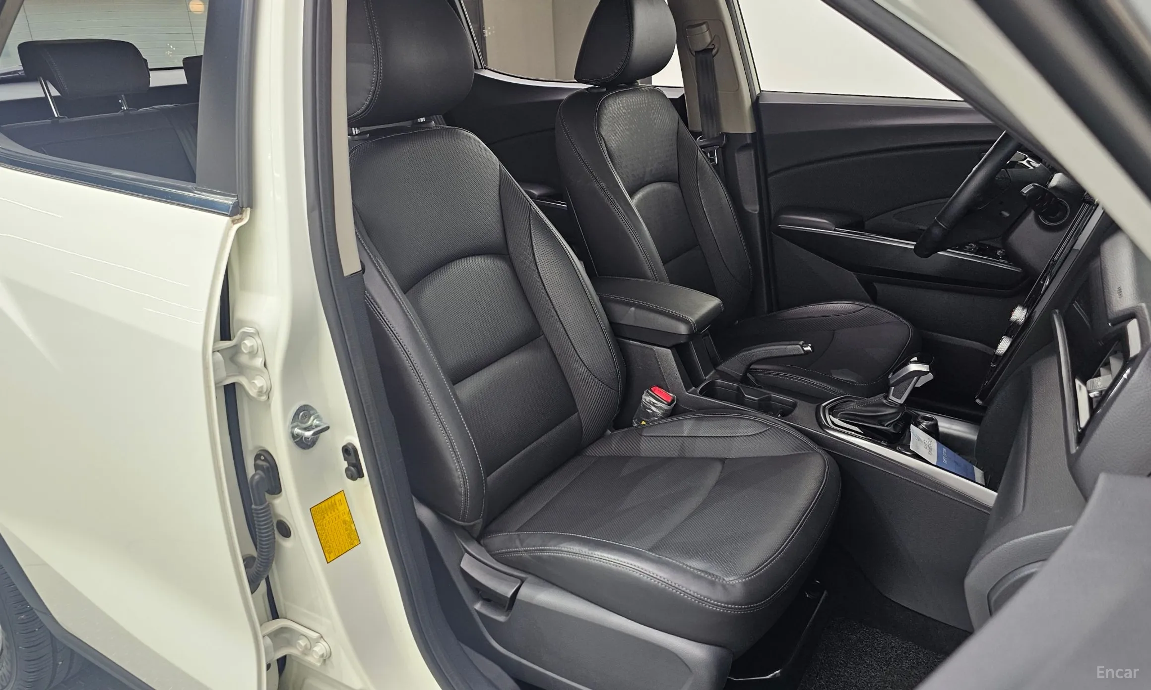 KG Mobility (SsangYong) Berry New Tivoli превью 11