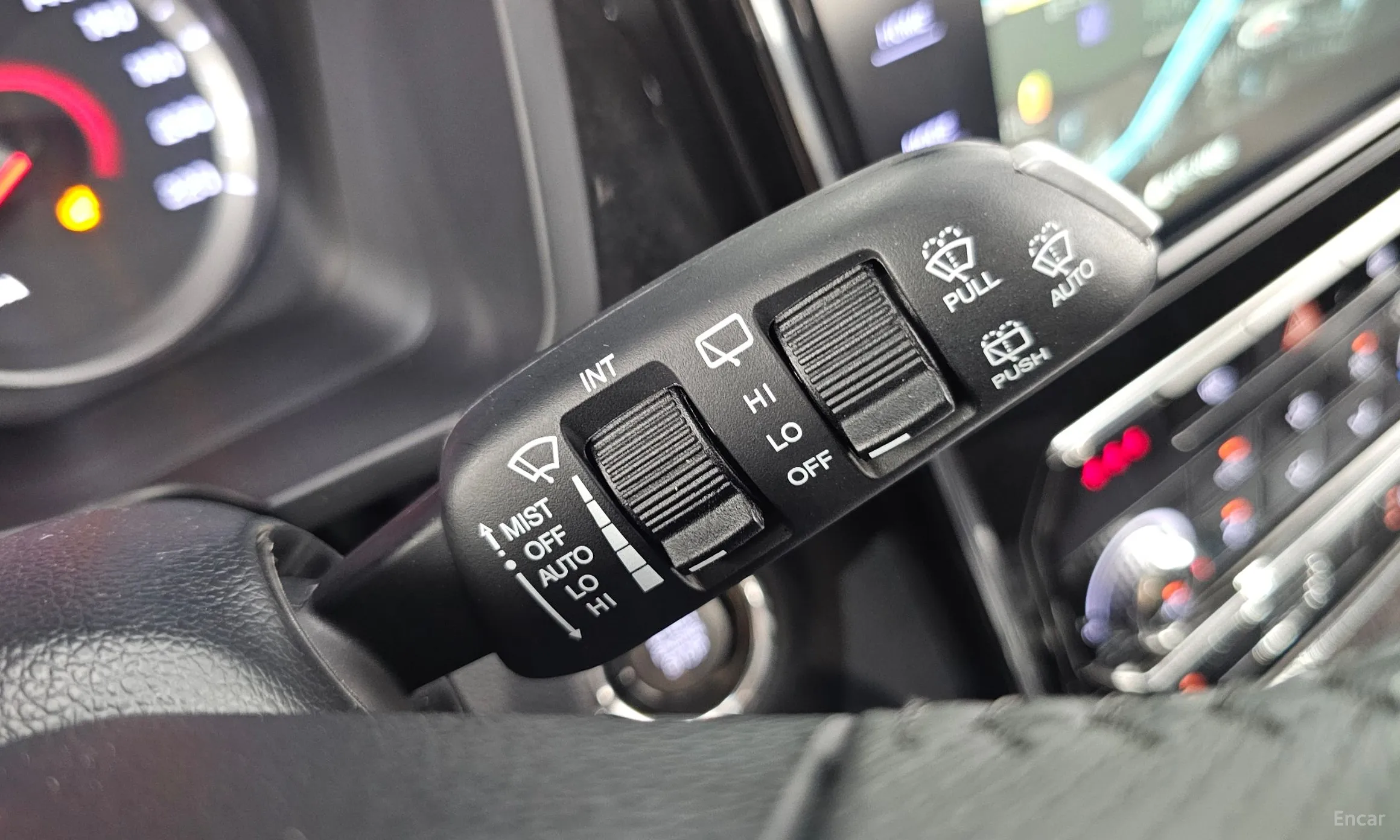 KG Mobility (SsangYong) Berry New Tivoli превью 19