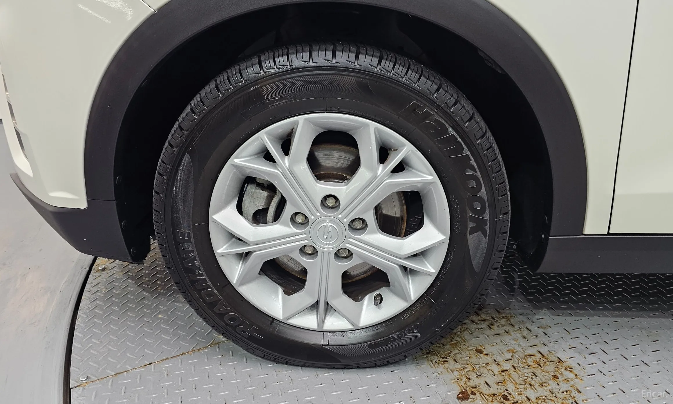 KG Mobility (SsangYong) Berry New Tivoli превью 5