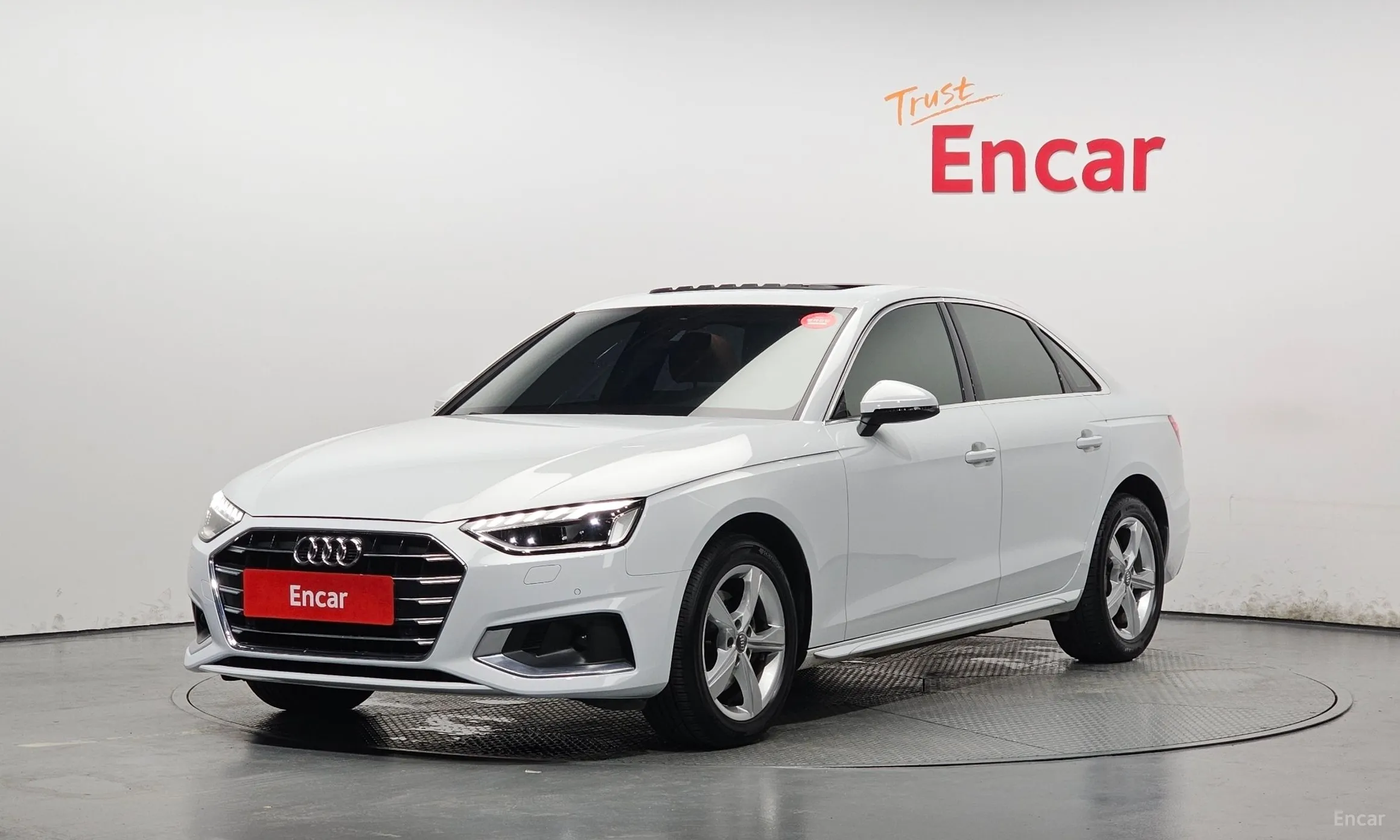 Audi A4 (B9)