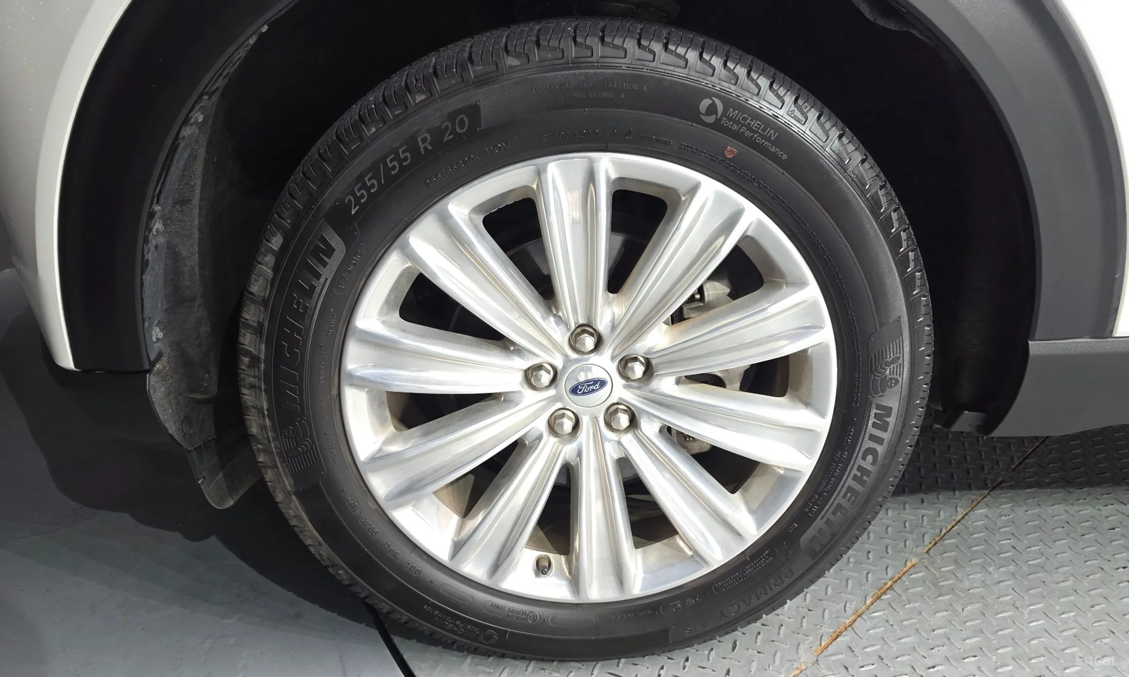 Ford Explorer 6th Generation превью 5