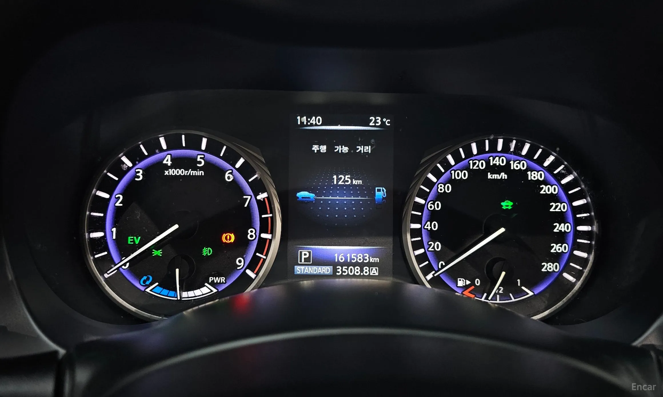 Infiniti Q50 превью 8