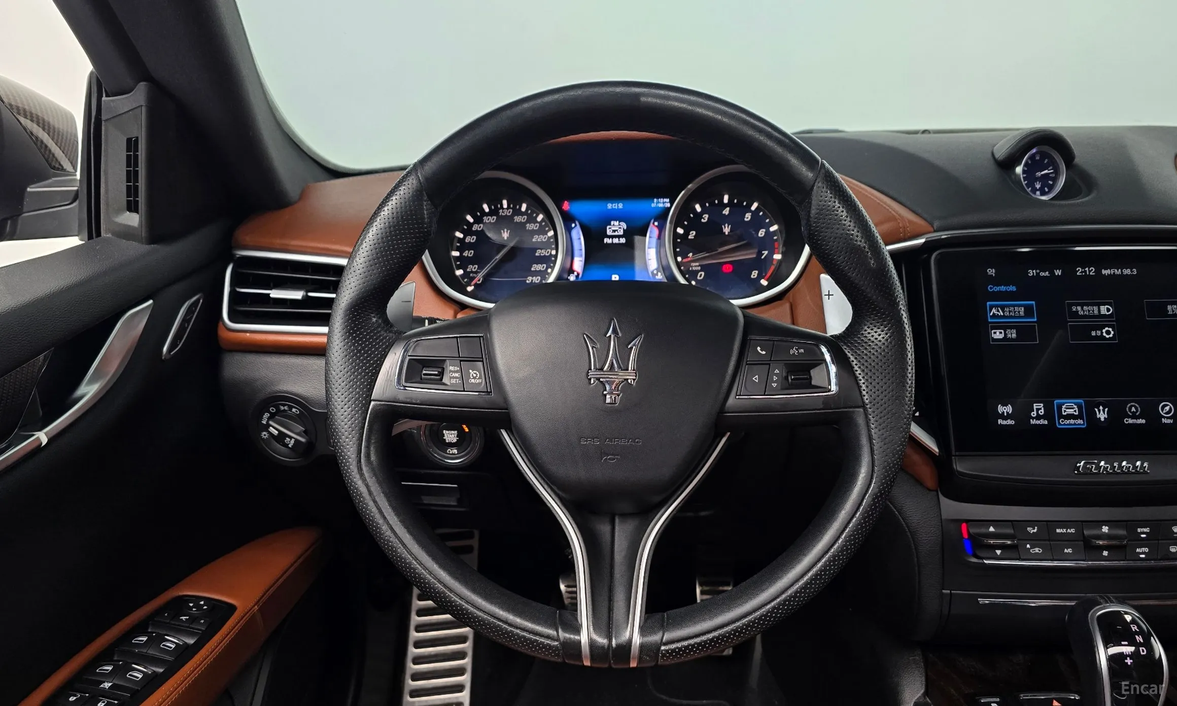 Maserati Ghibli превью 13