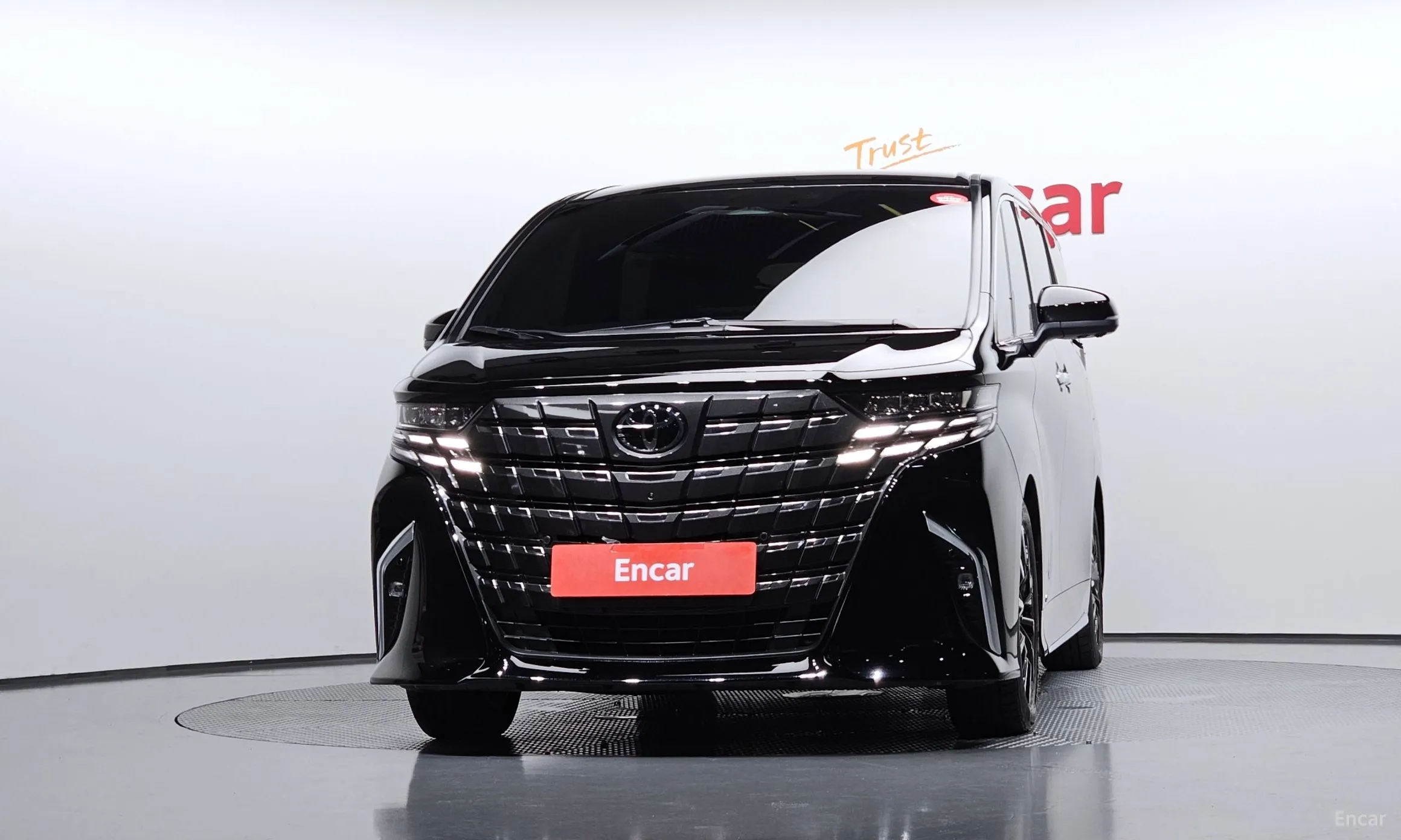 Toyota Alphard 4th Generation превью 3