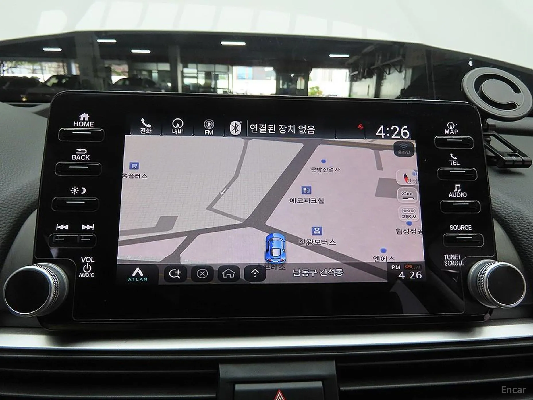 Honda Accord 10th Generation превью 14