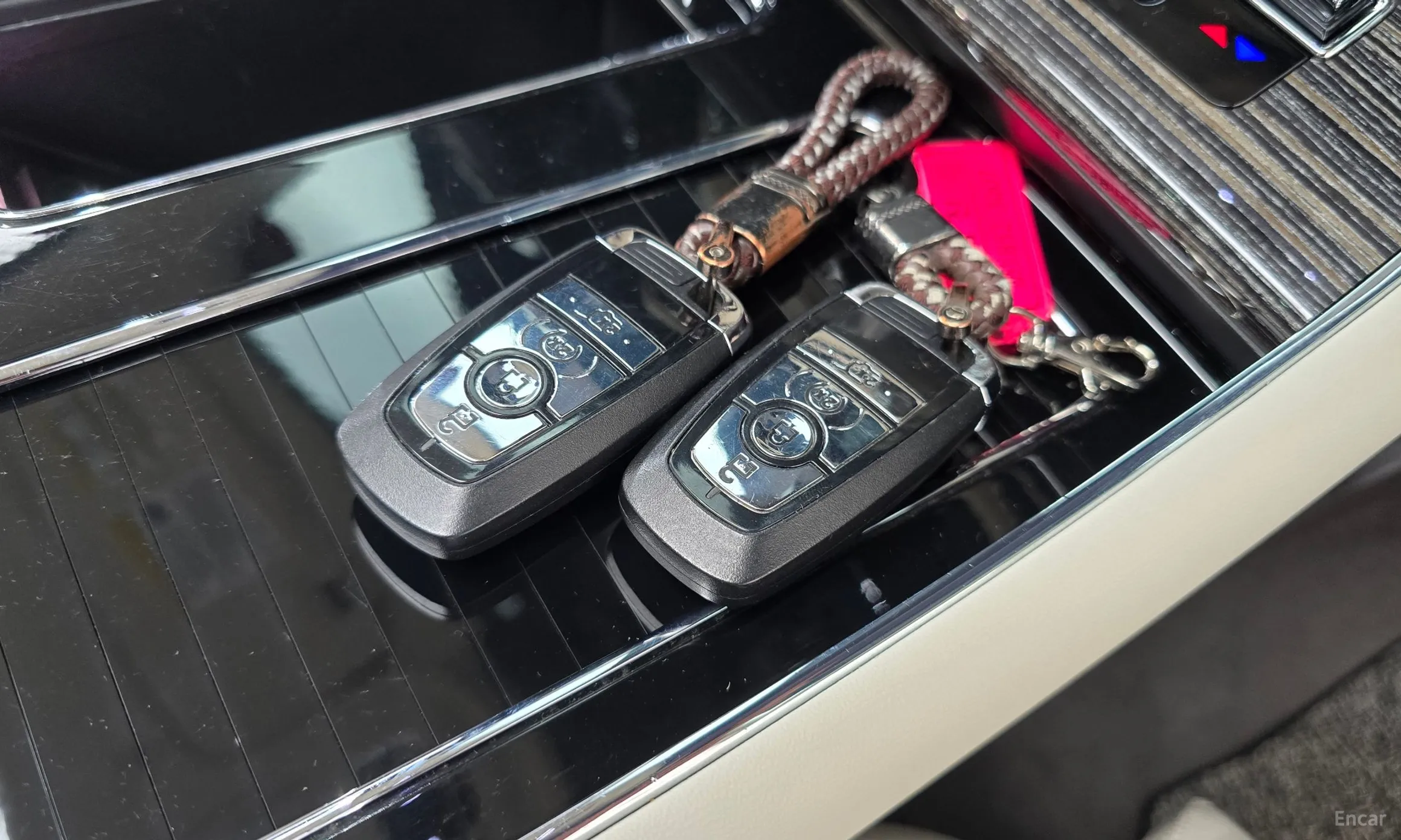 Lincoln Aviator 2nd Generation превью 18