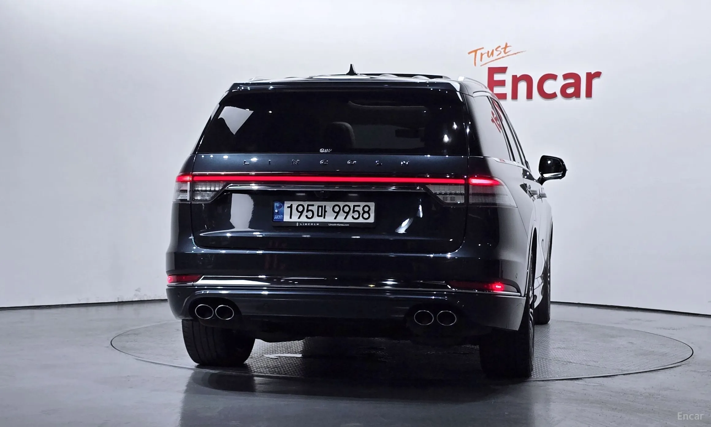 Lincoln Aviator 2nd Generation превью 4