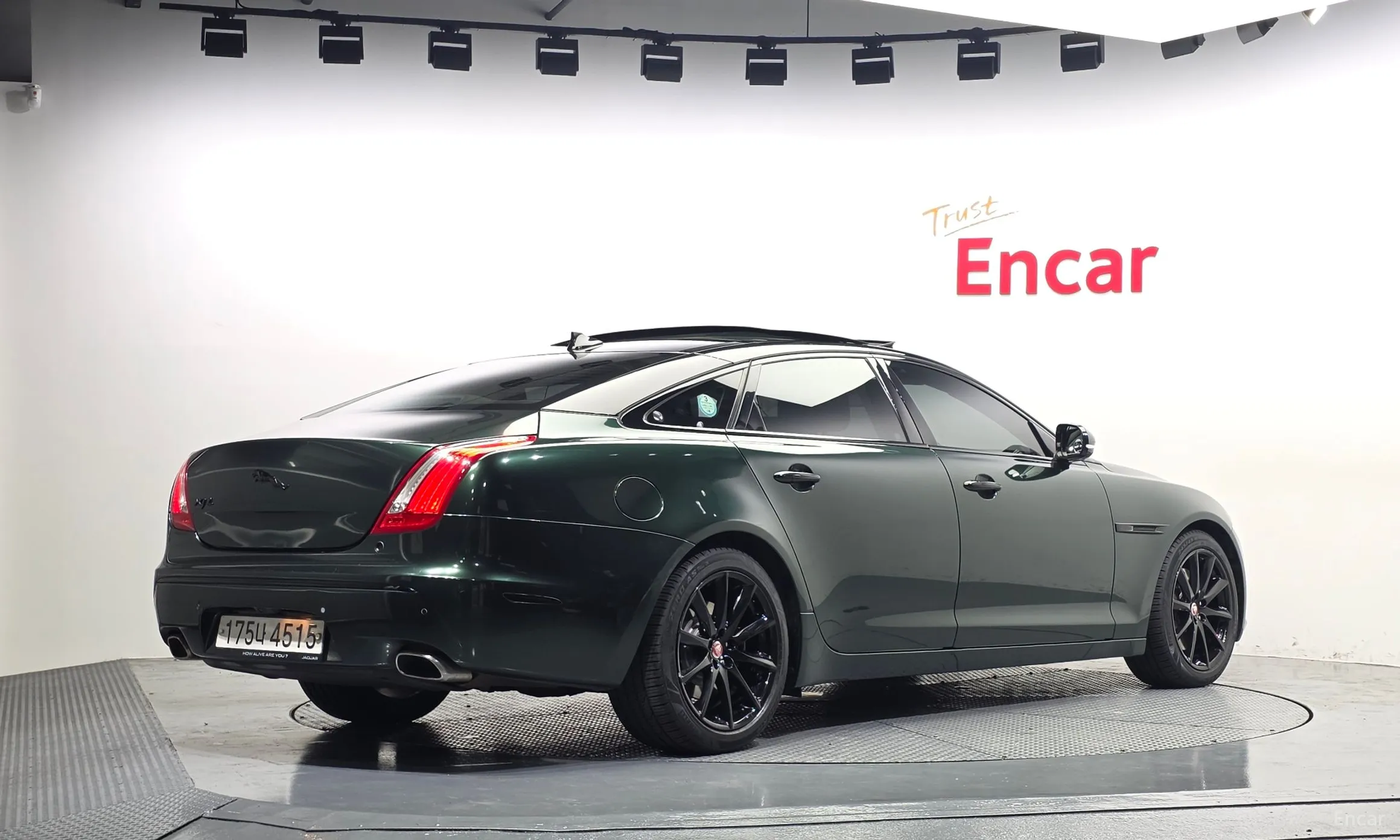 Jaguar All New XJ