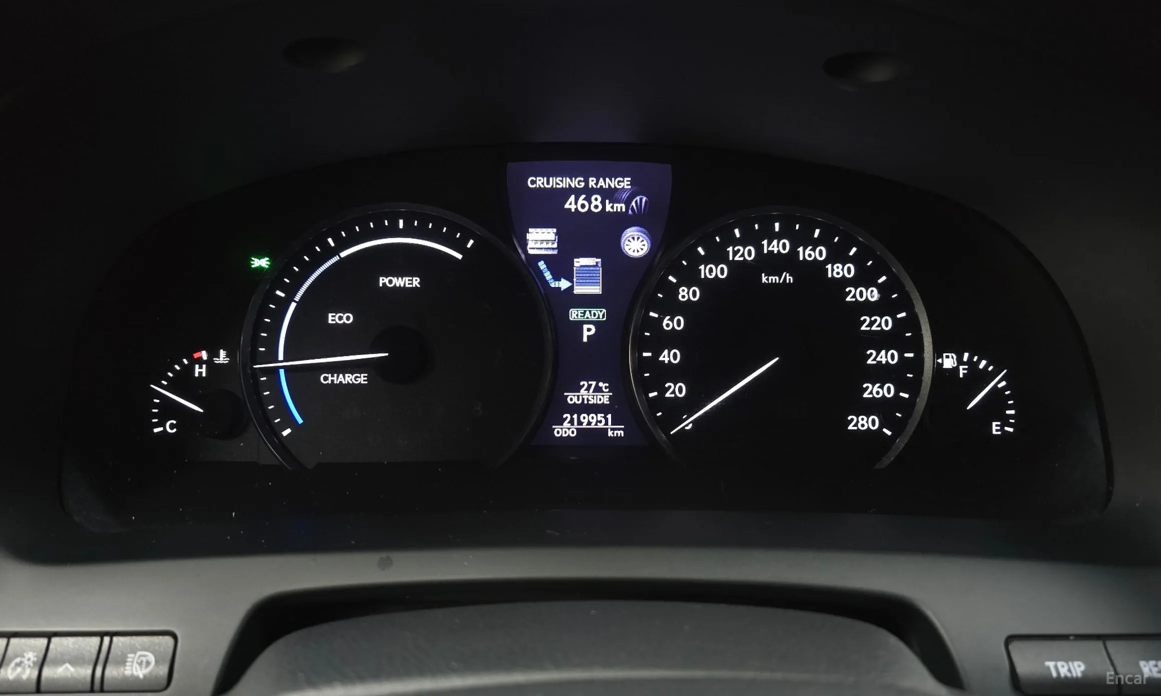 Lexus LS600hL превью 8