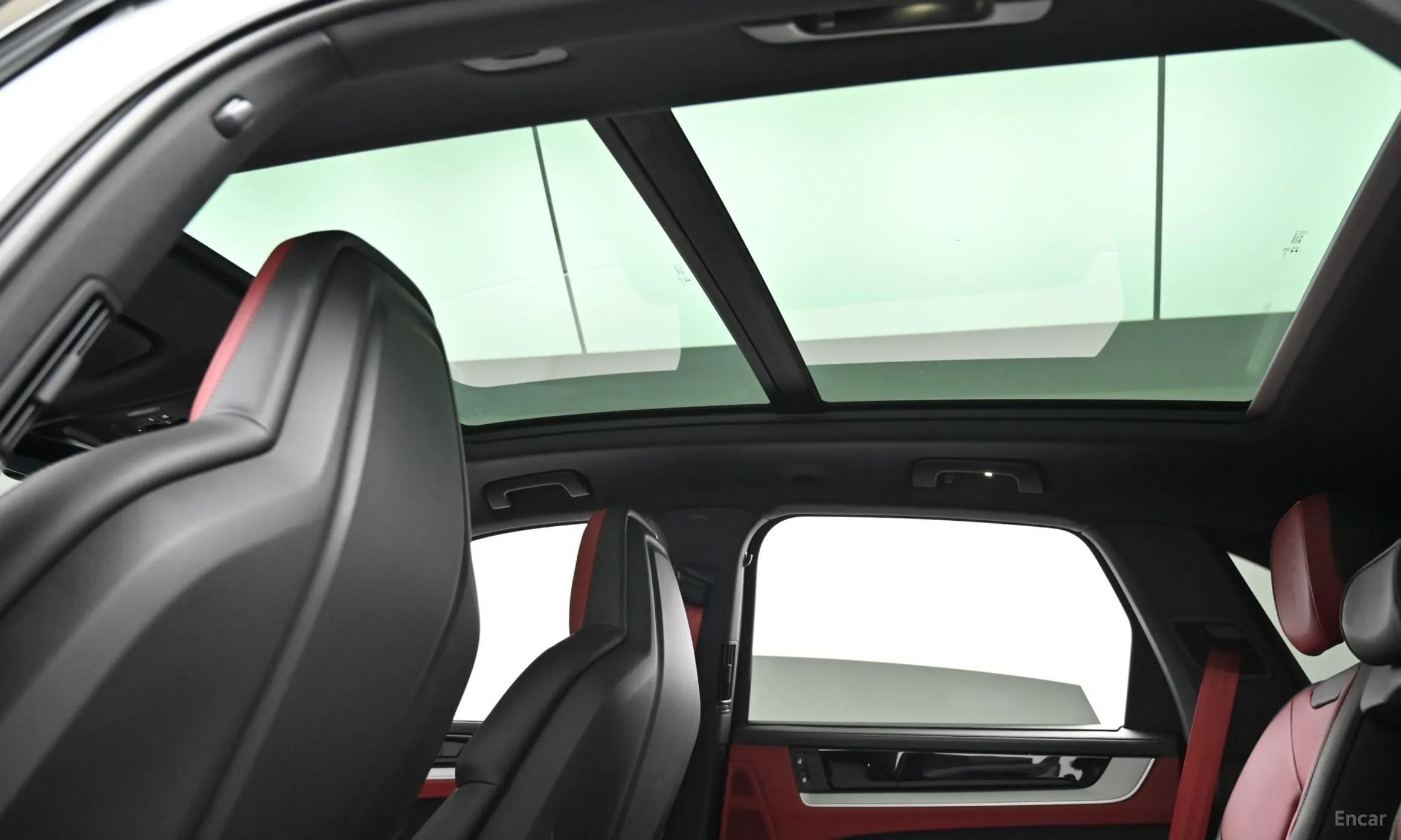 Porsche Cayenne (PO536) превью 19