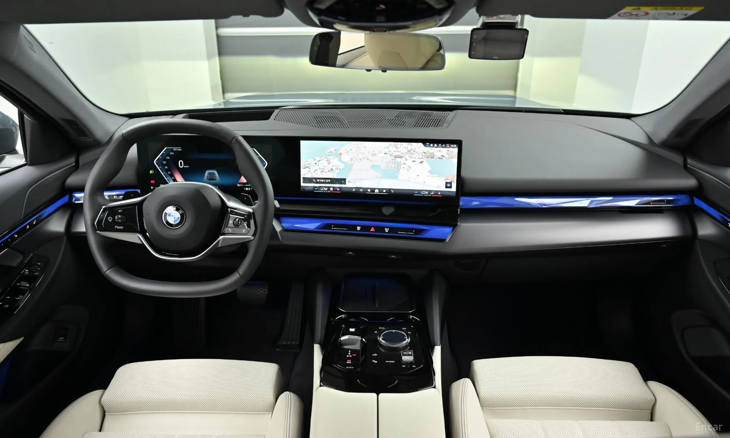 BMW 5 Series (G60) превью 6