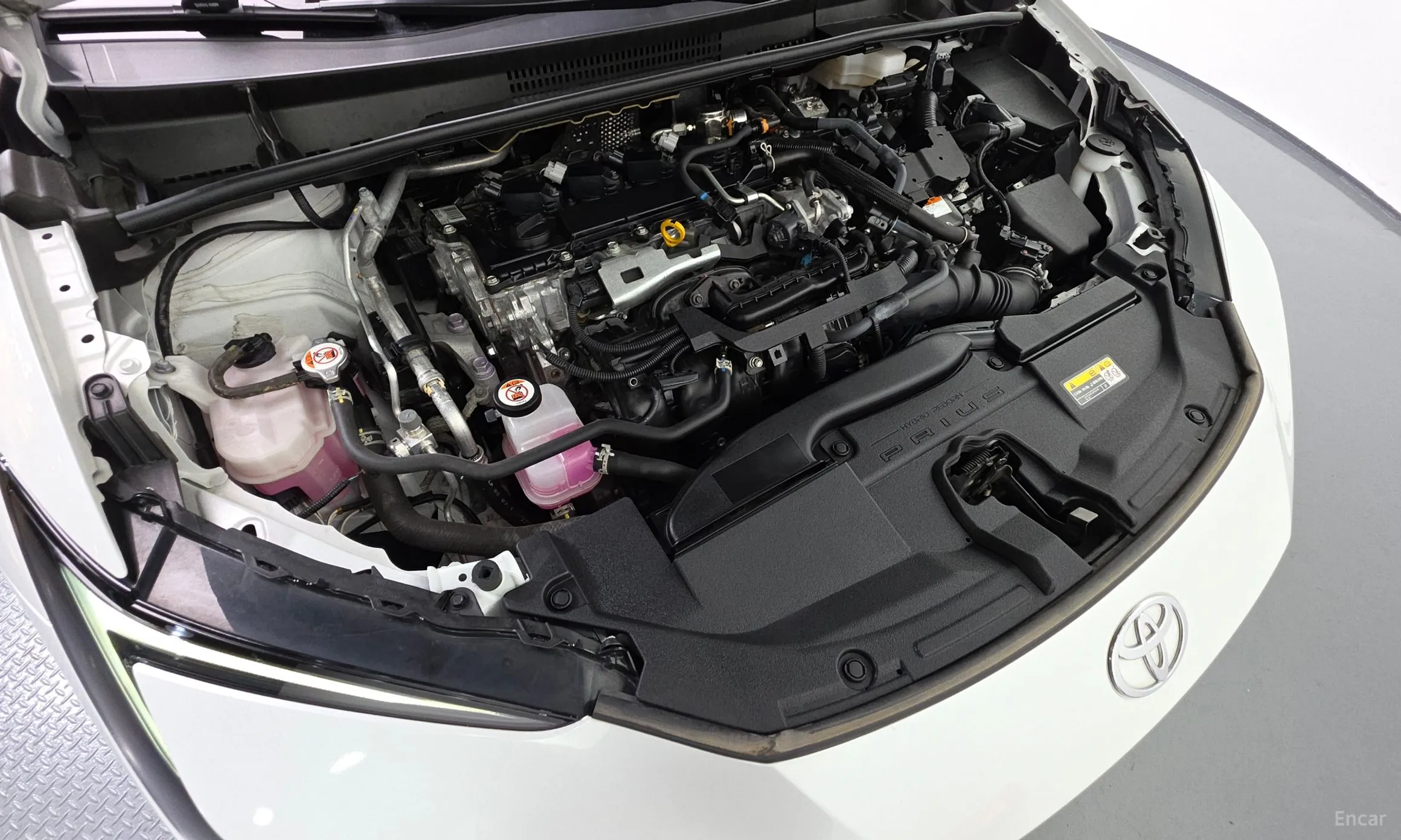 Toyota Prius 5th Generation превью 6
