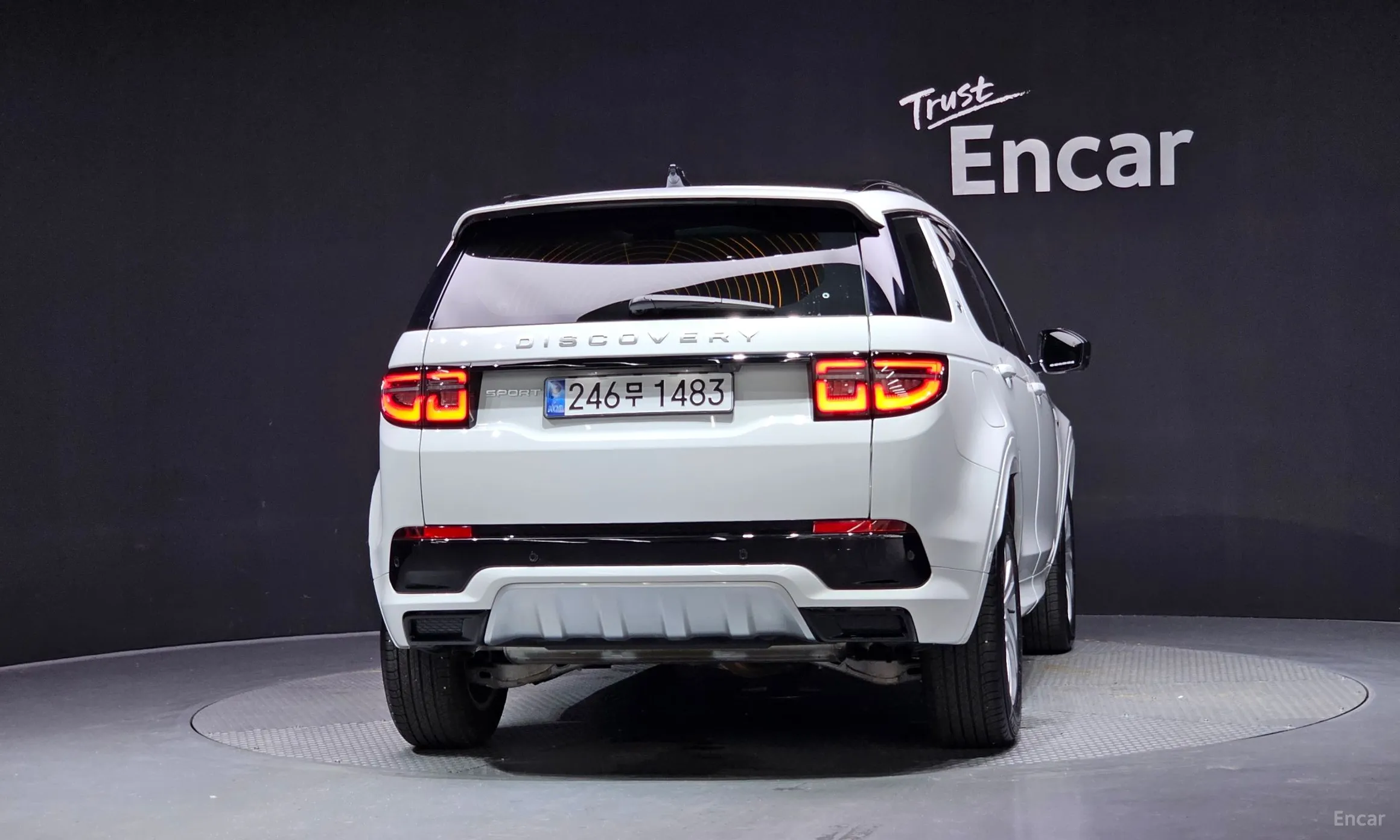 Land Rover Discovery Sports превью 4
