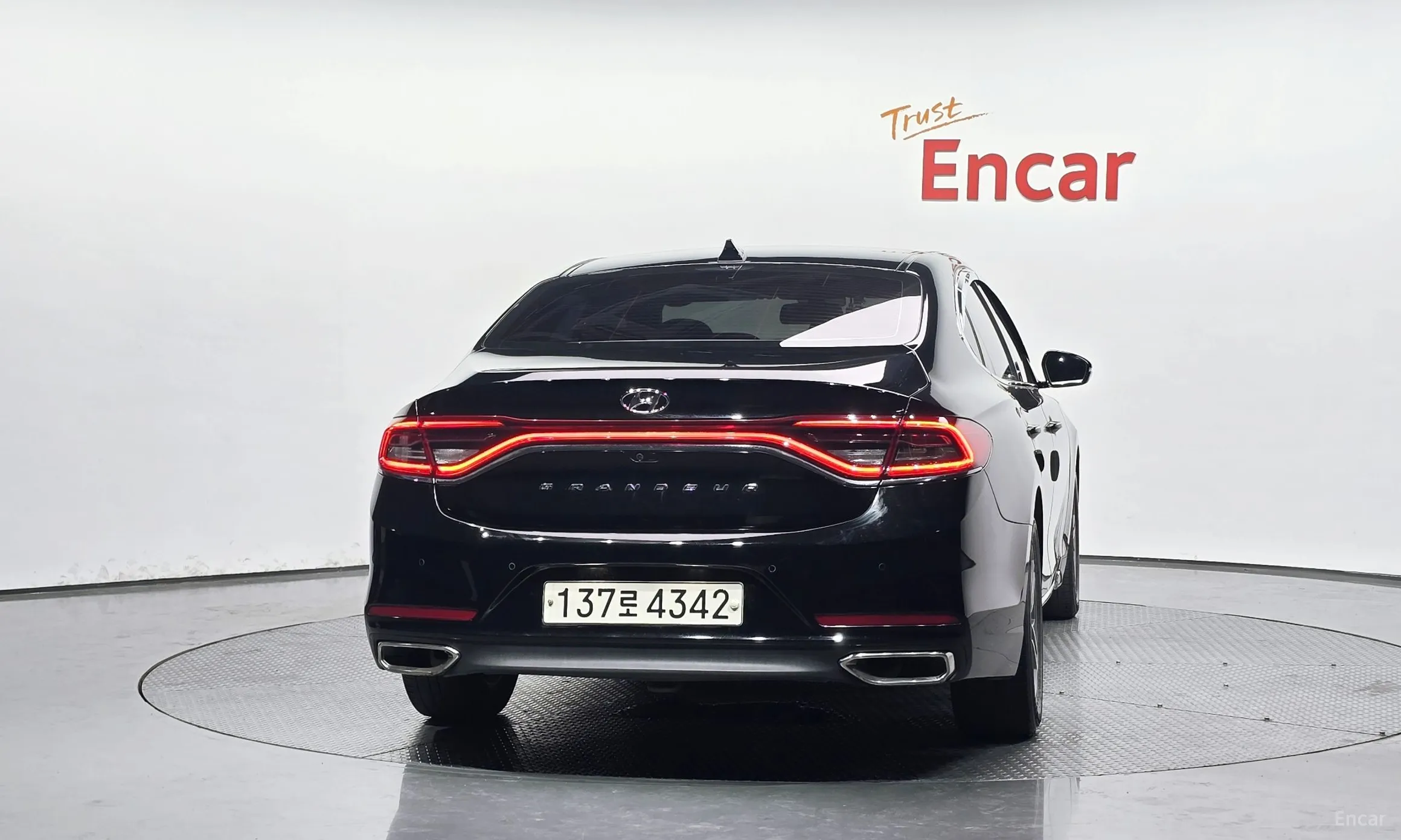 Hyundai Grandeur IG превью 4