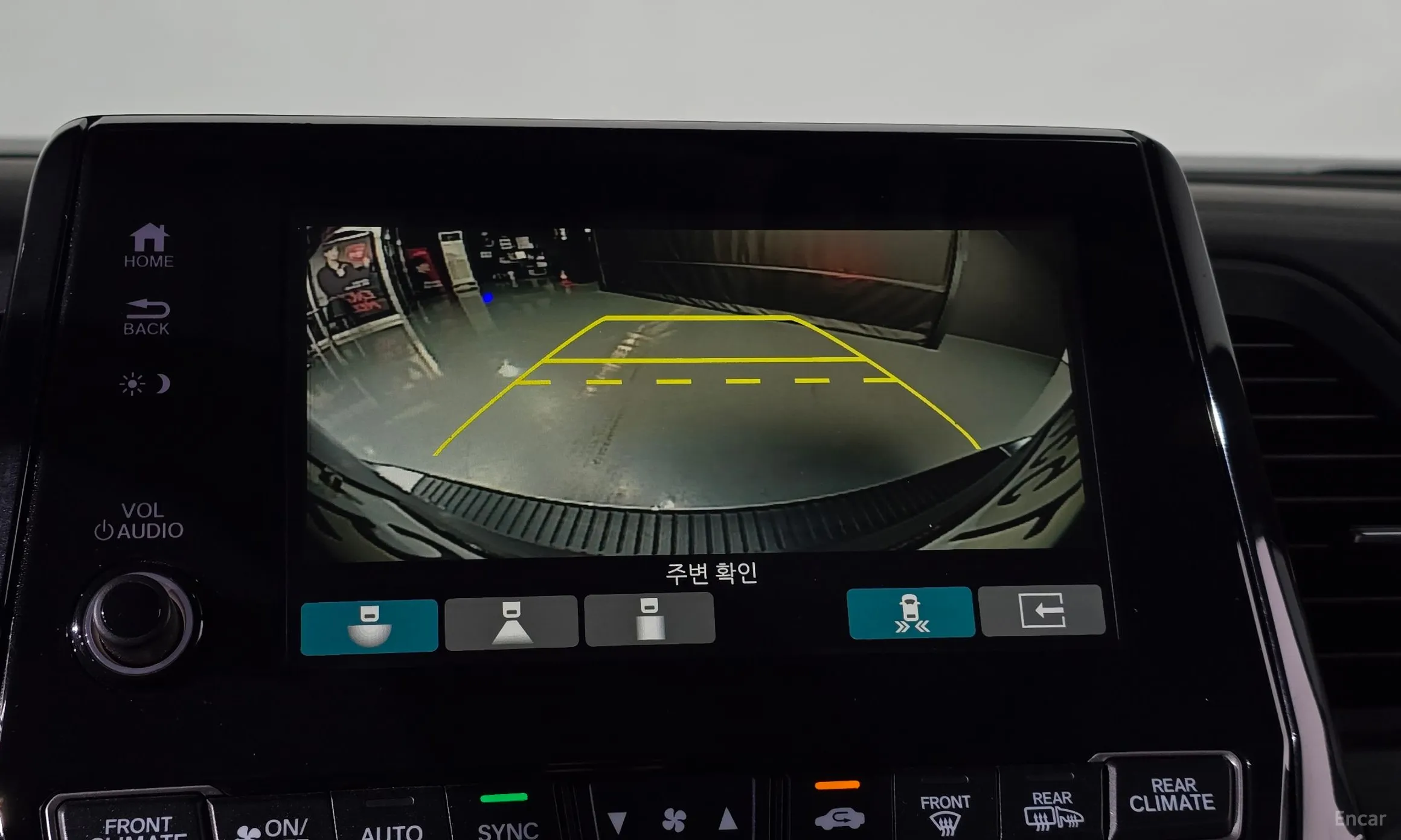 Honda Odyssey превью 15