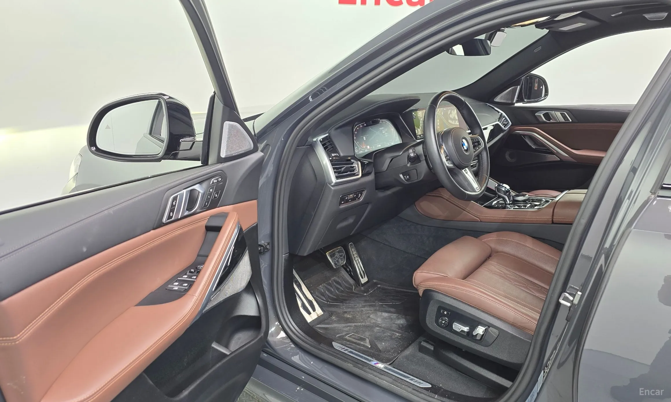 BMW X6 (G06) превью 10