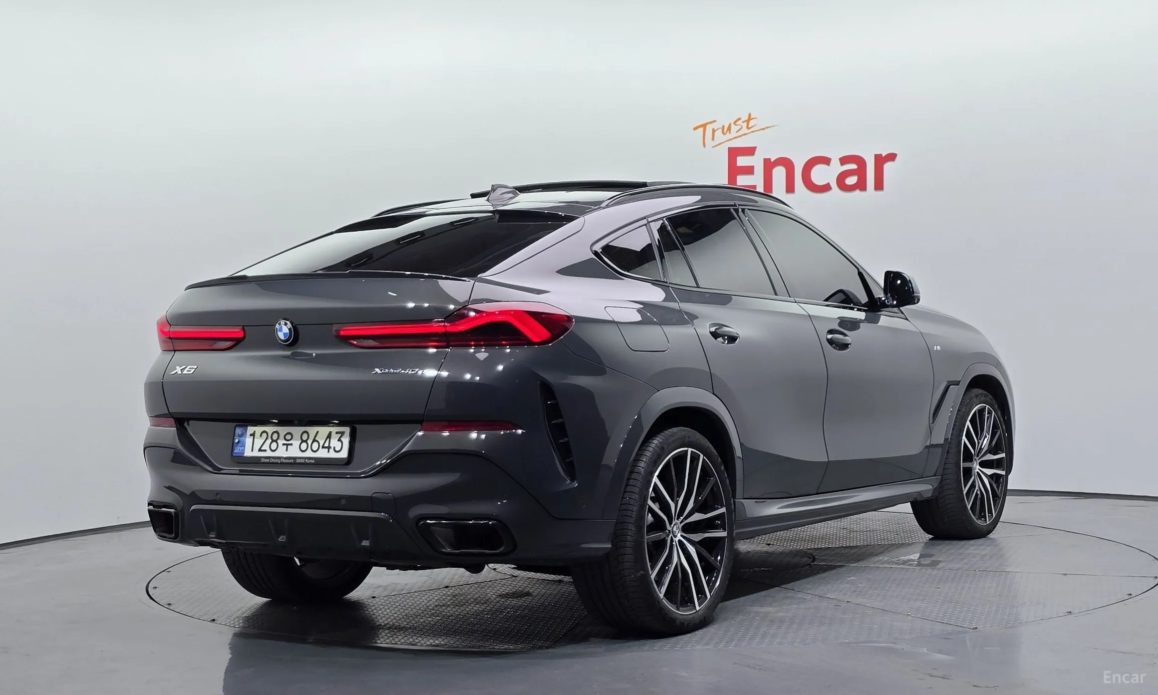 BMW X6 (G06)