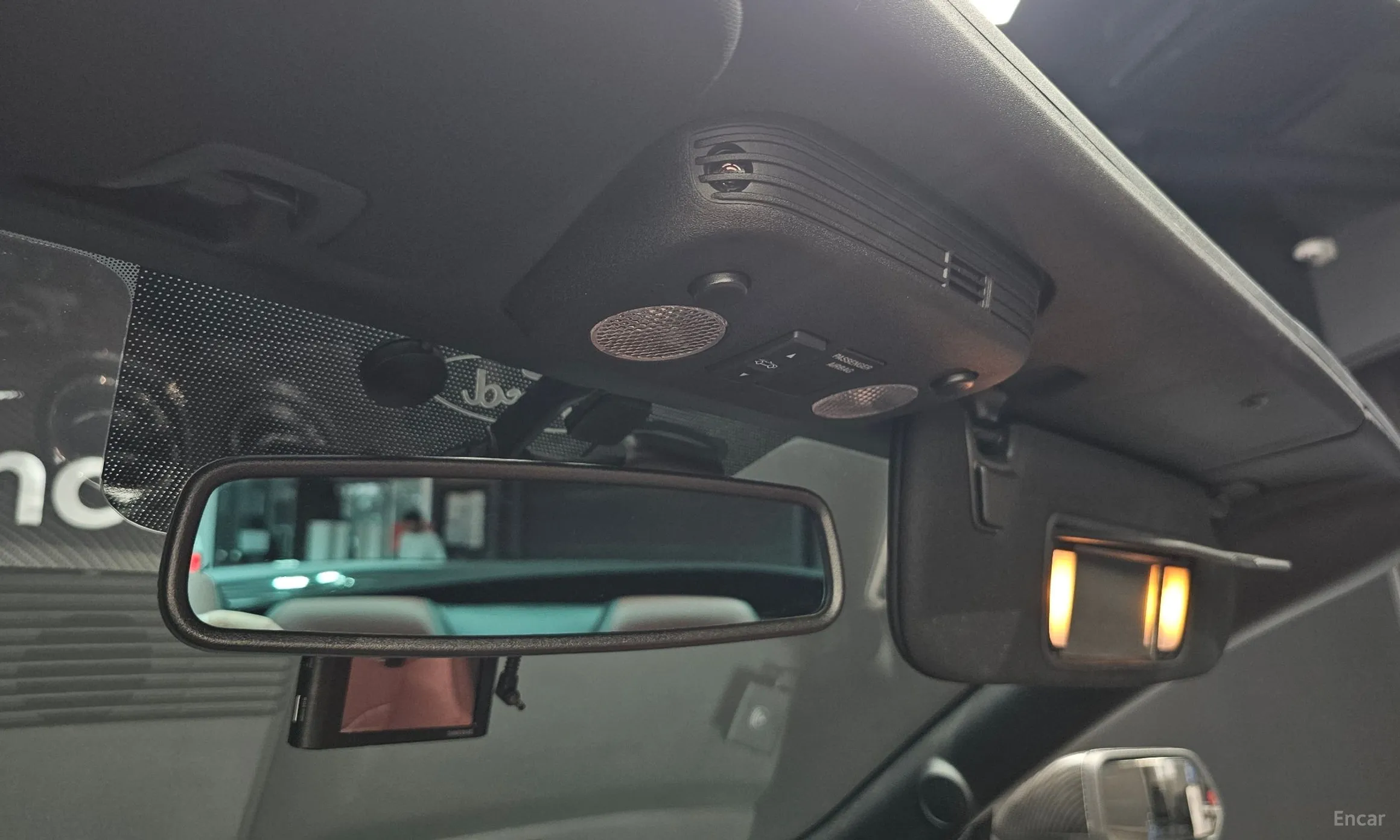 Ford Mustang превью 17