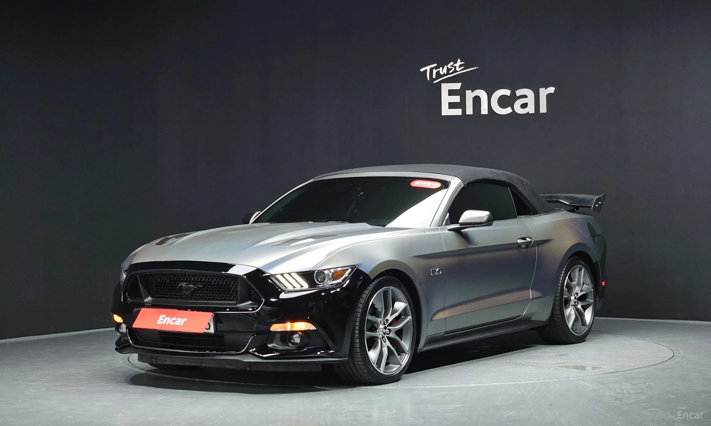 Ford Mustang превью 18